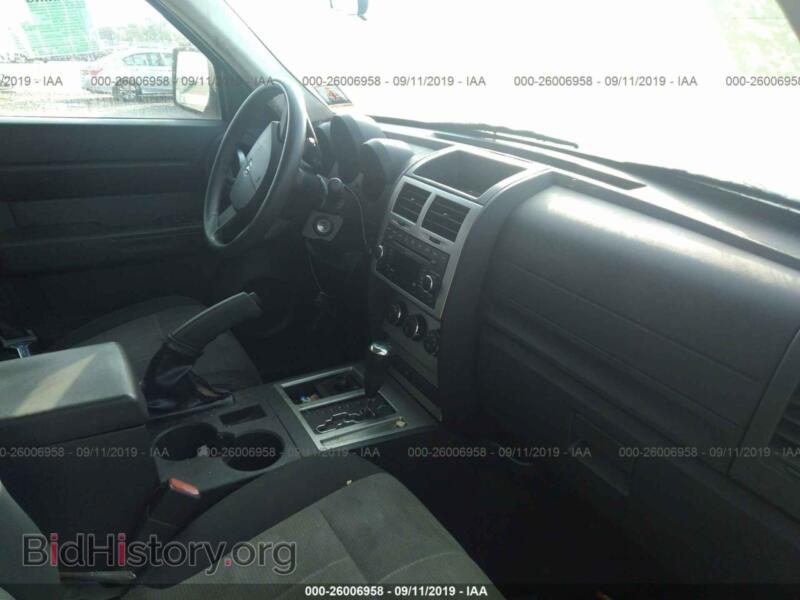 2007 Dodge NITRO (VIN 1D8GU28K27W691920) — photo 5 of 10
