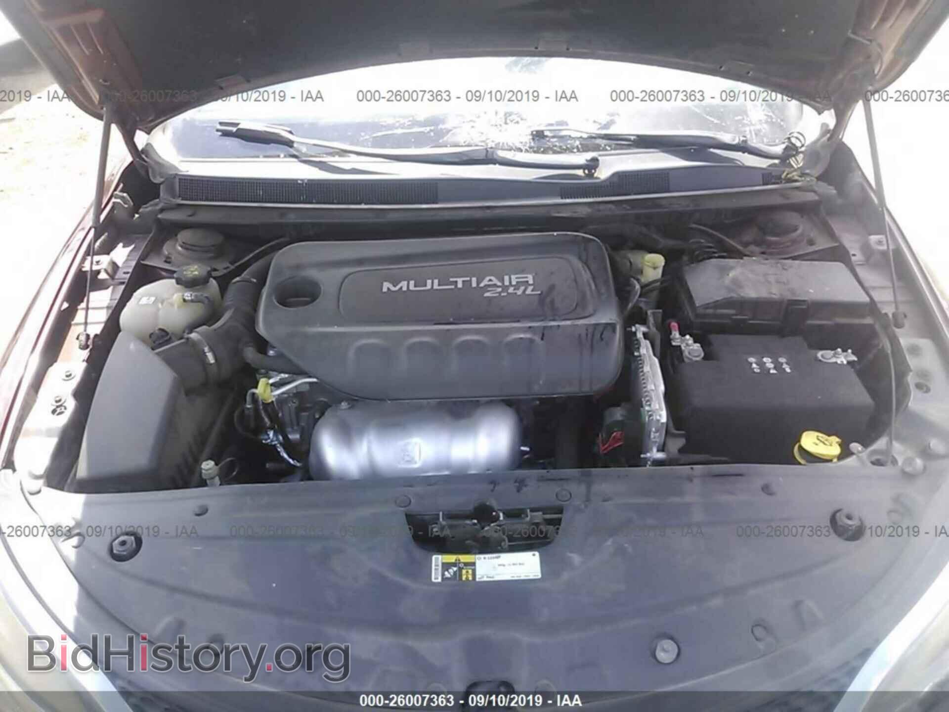2016 CHRYSLER 200 - VIN: 1C3CCCAB3GN129678 - Фото 10