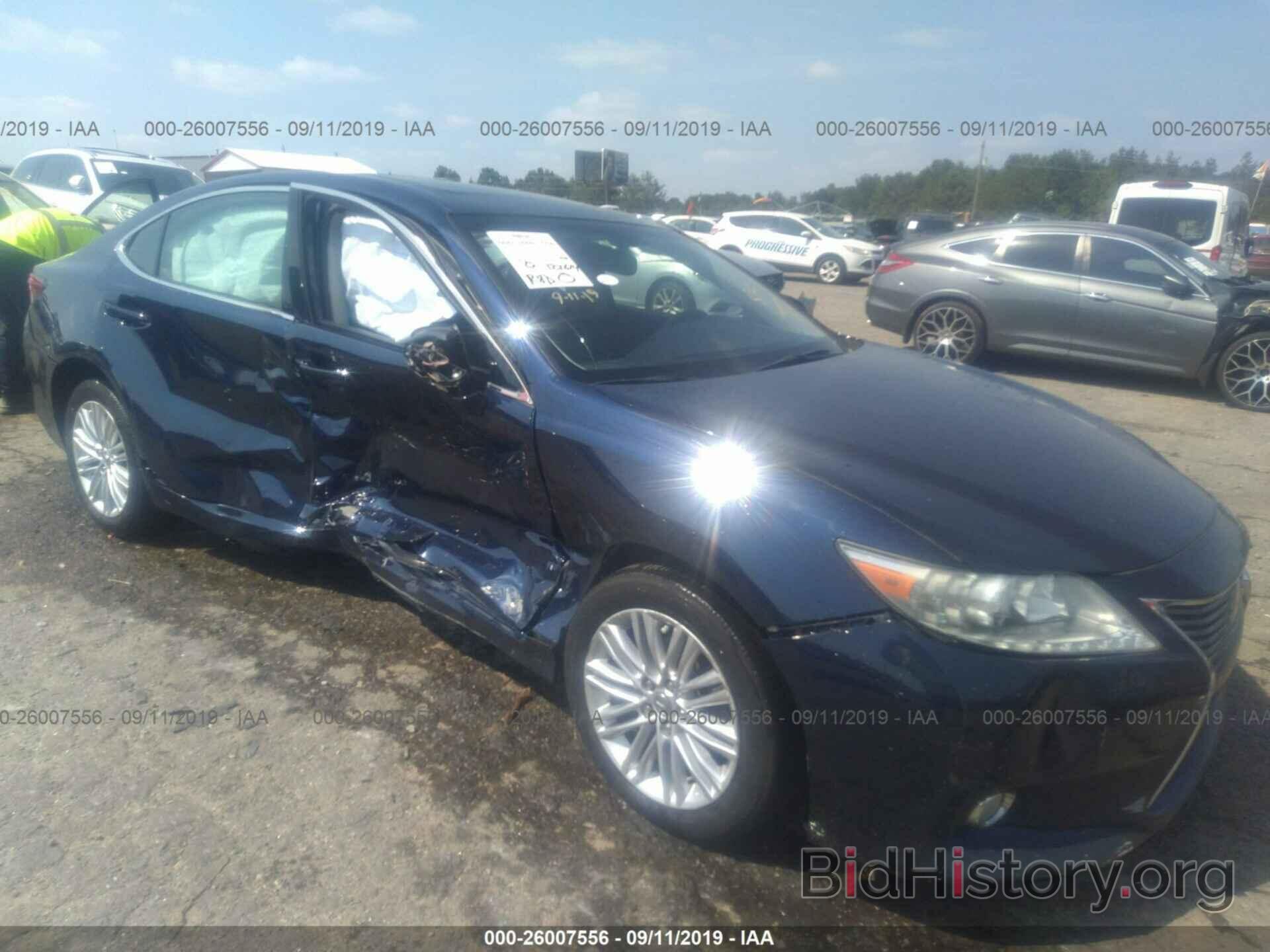 Photo JTHBK1GG5D2013041 - LEXUS ES 2013