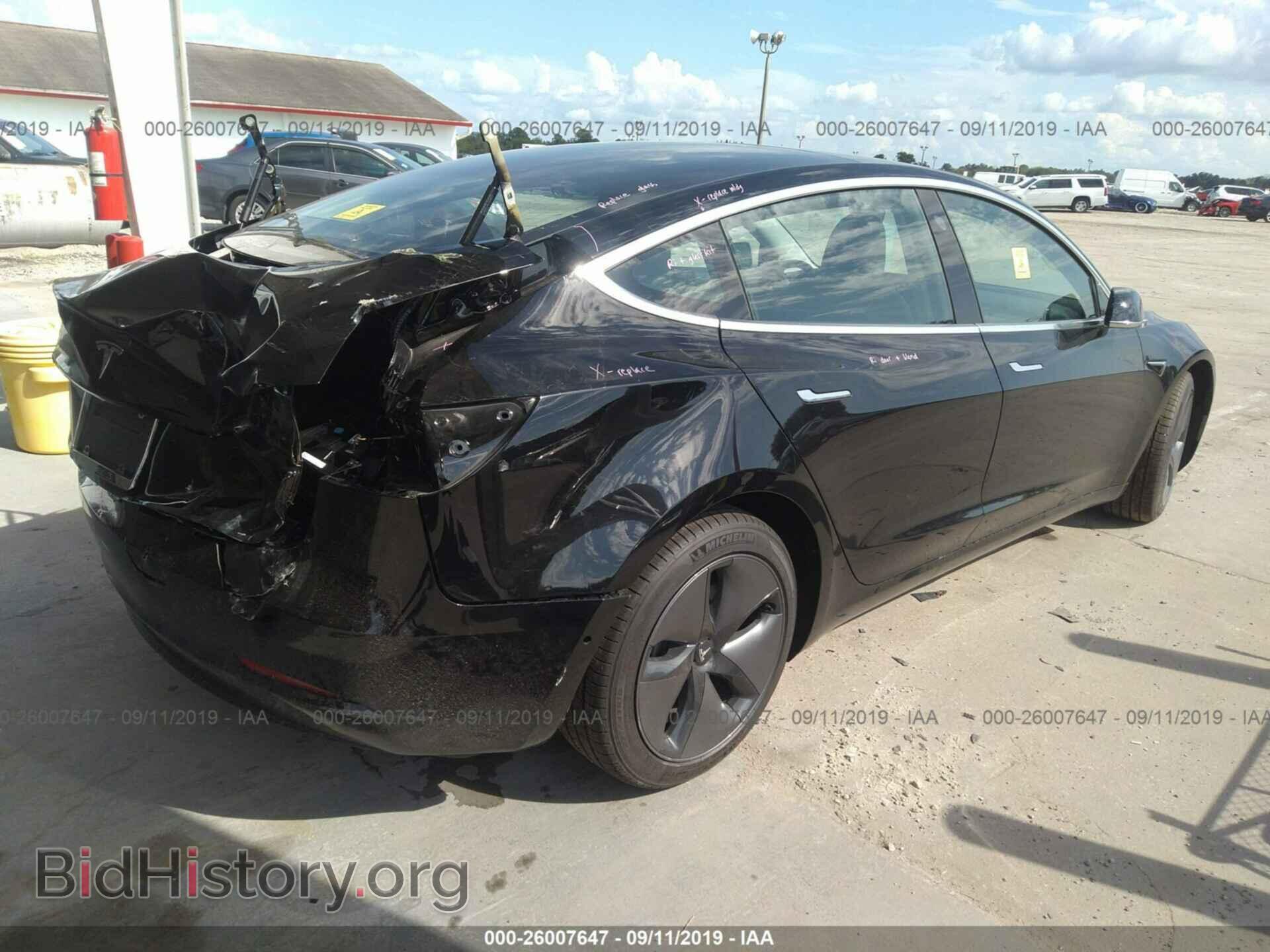 2019 TESLA MODEL 3 - VIN: 5YJ3E1EA6KF395165 - Photo 4