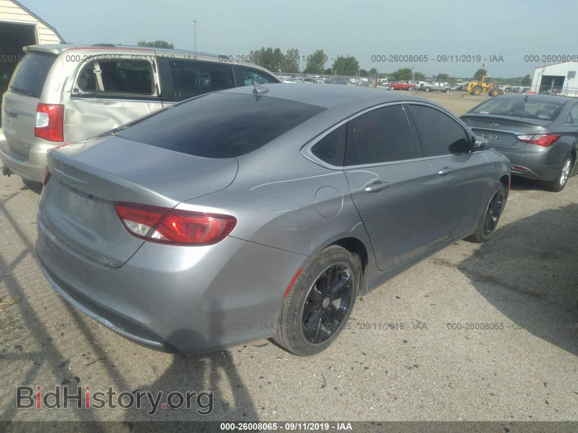 2017 CHRYSLER 200 - VIN: 1C3CCCAB3HN501053 - Фото 4