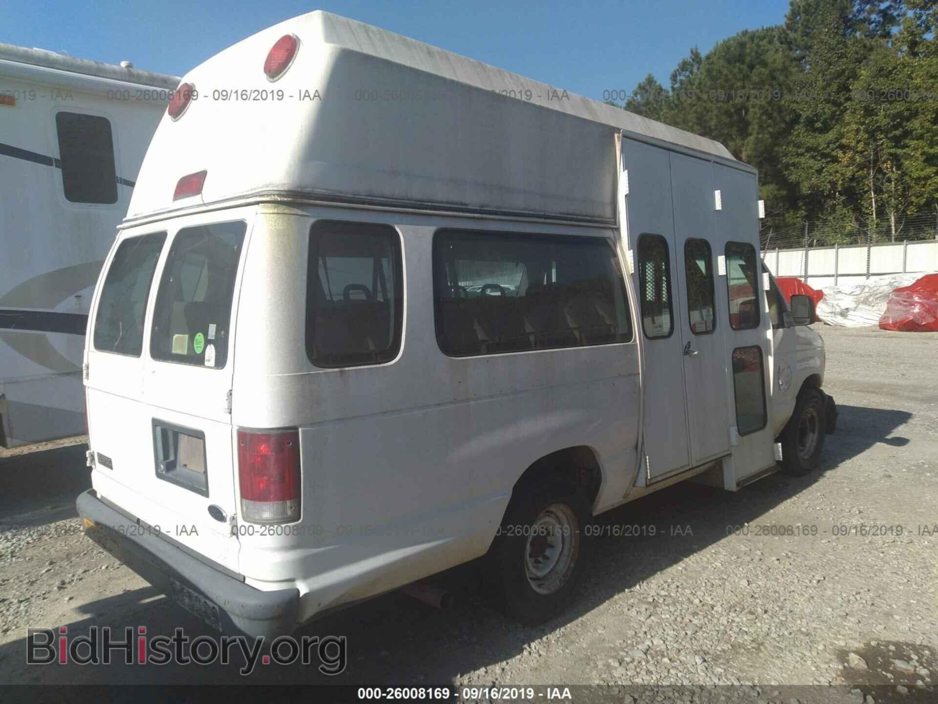 2004 FORD ECONOLINE - VIN: 1FBSS31S84HA83239 - Фото 4