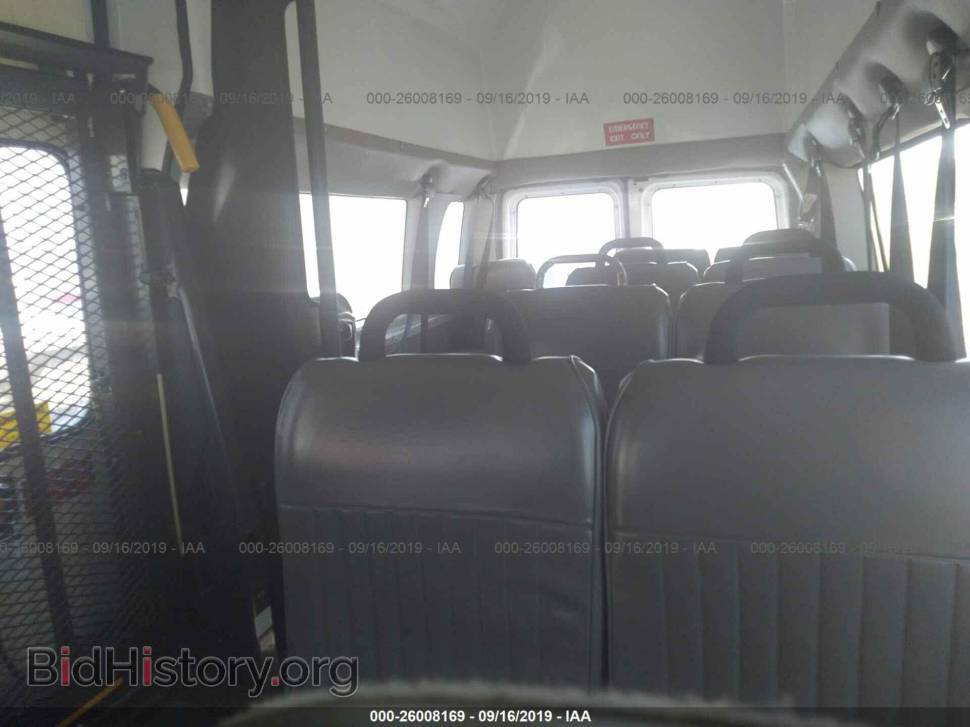 2004 FORD ECONOLINE - VIN: 1FBSS31S84HA83239 - Фото 8