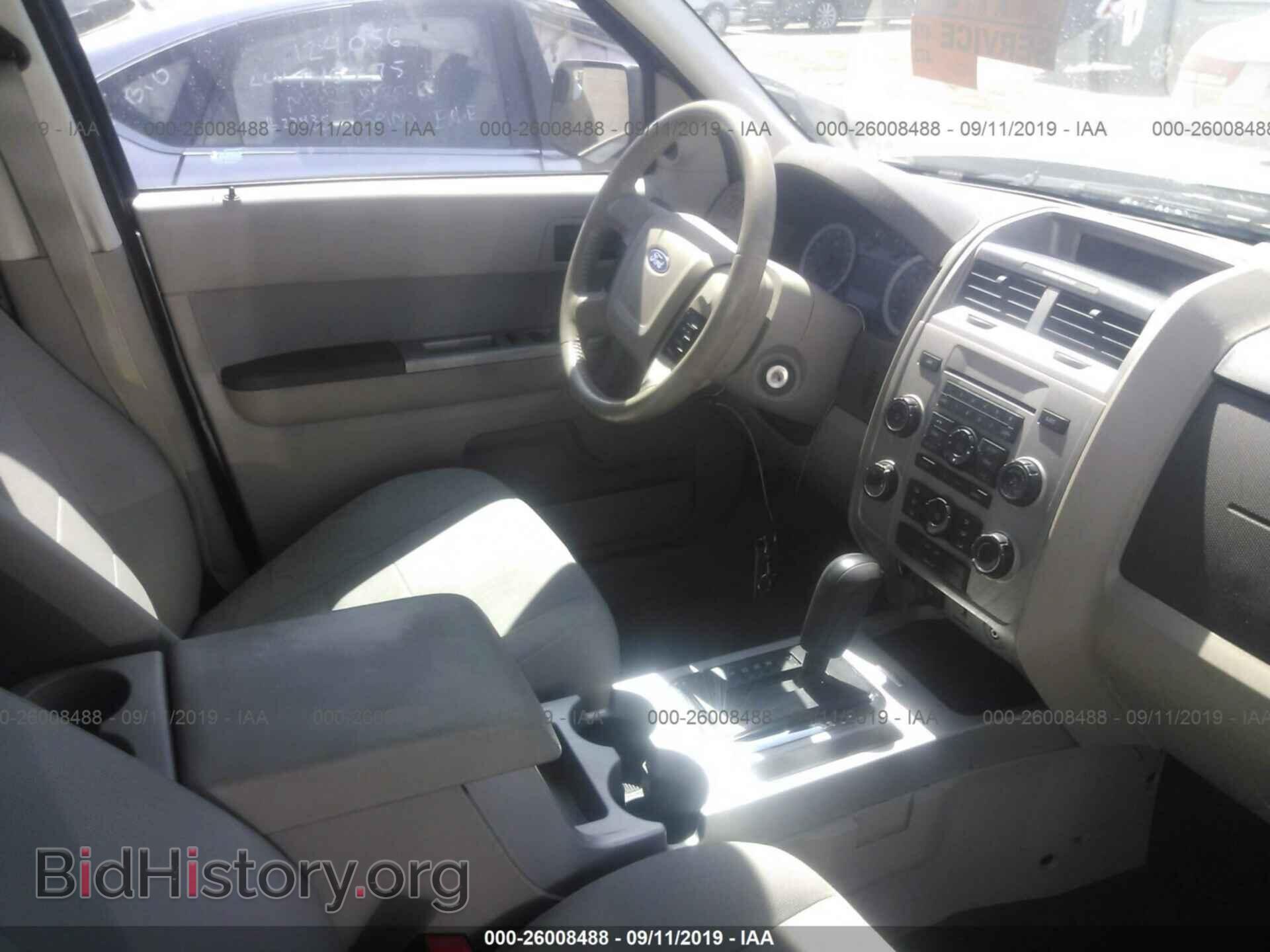 2011 FORD ESCAPE - VIN: 1FMCU0D78BKC10955 - Photo 5