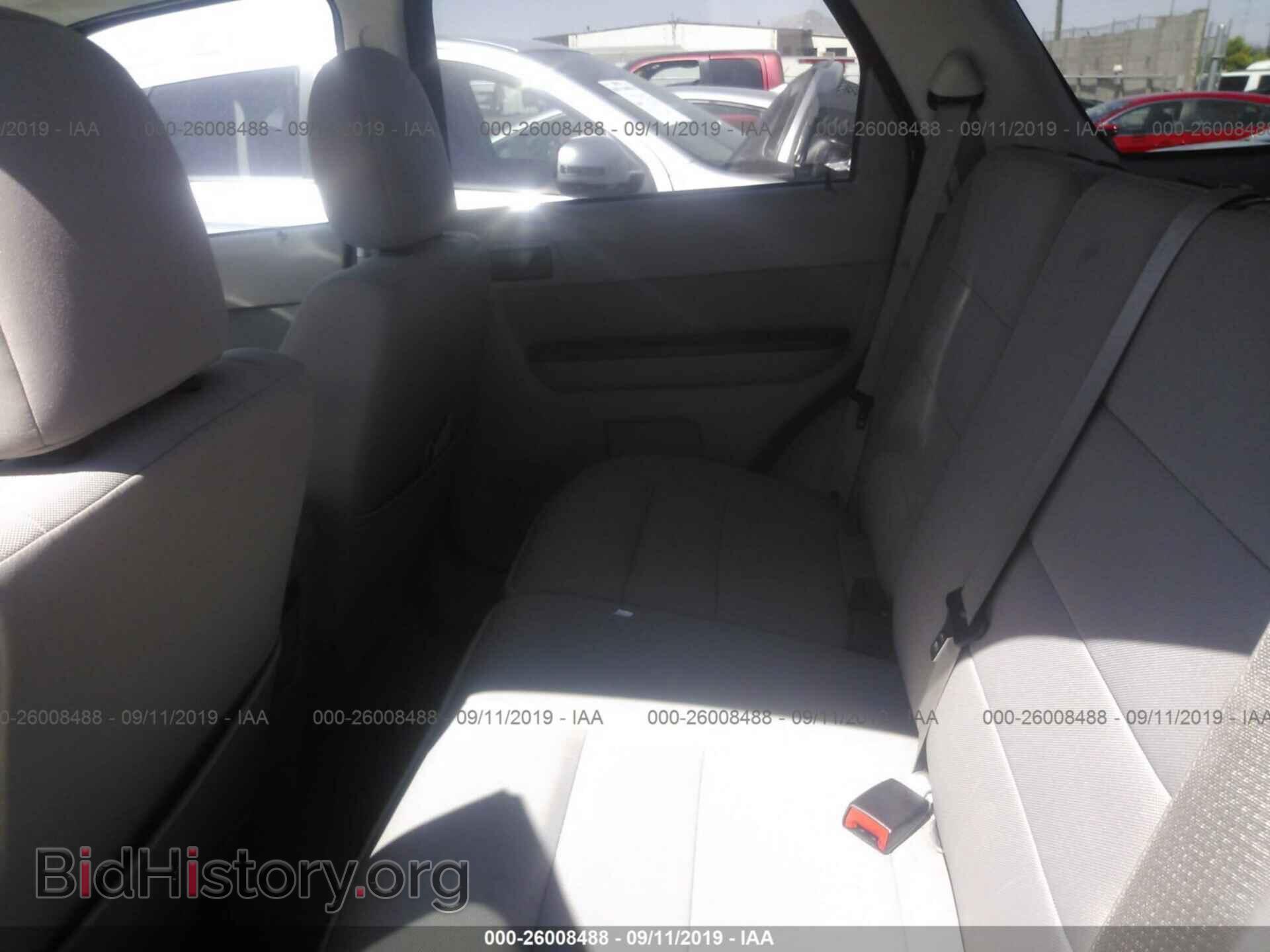 2011 FORD ESCAPE - VIN: 1FMCU0D78BKC10955 - Photo 8