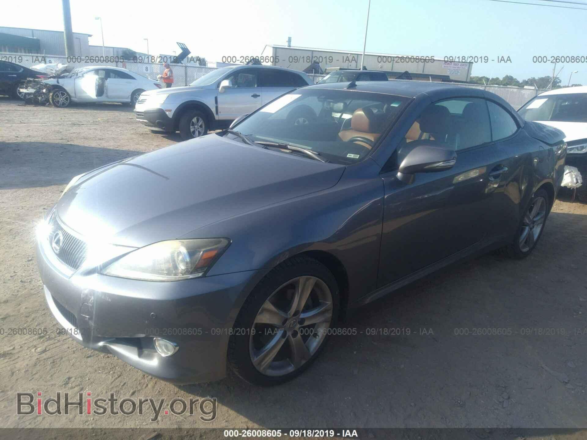 2012 LEXUS IS - VIN: JTHFF2C25C2521806 - Photo 2