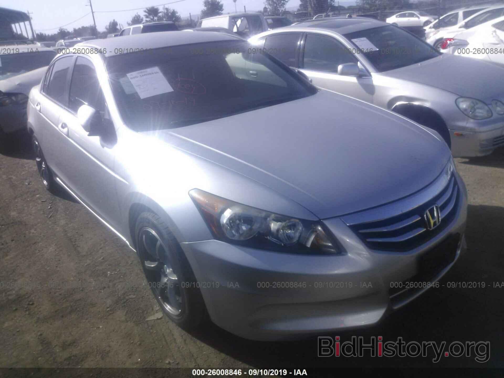 Photo 1HGCP2F36CA150460 - HONDA ACCORD 2012