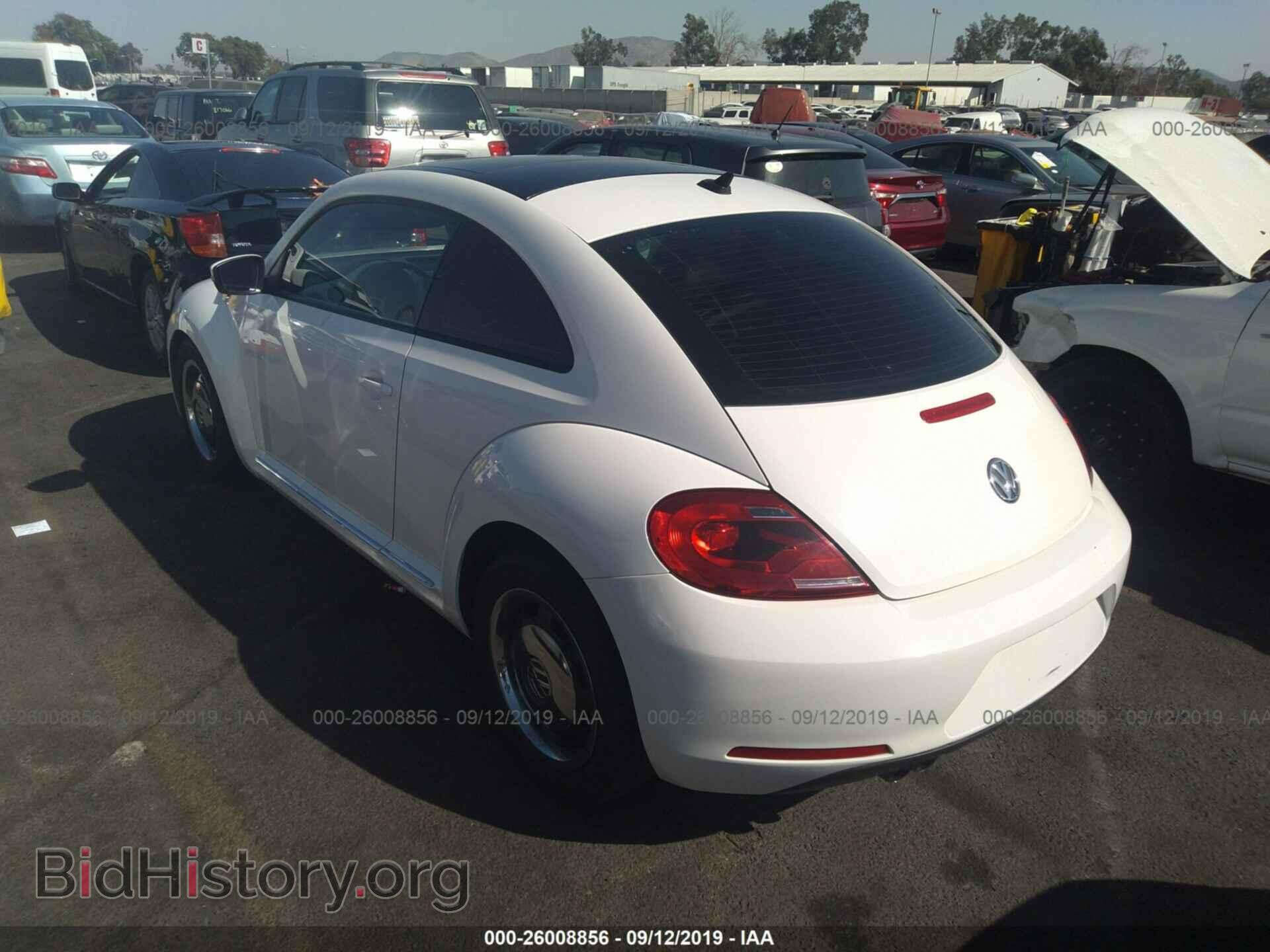 2012 VOLKSWAGEN BEETLE - VIN: 3VWJP7AT2CM665093 - Фото 3