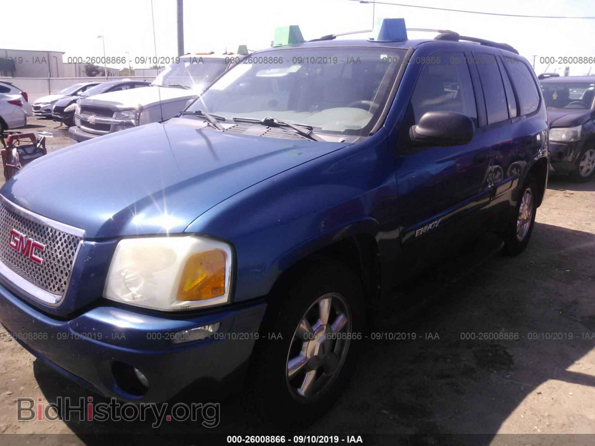 2005 GMC ENVOY - VIN: 1GKDT13S552102096 - Фото 2