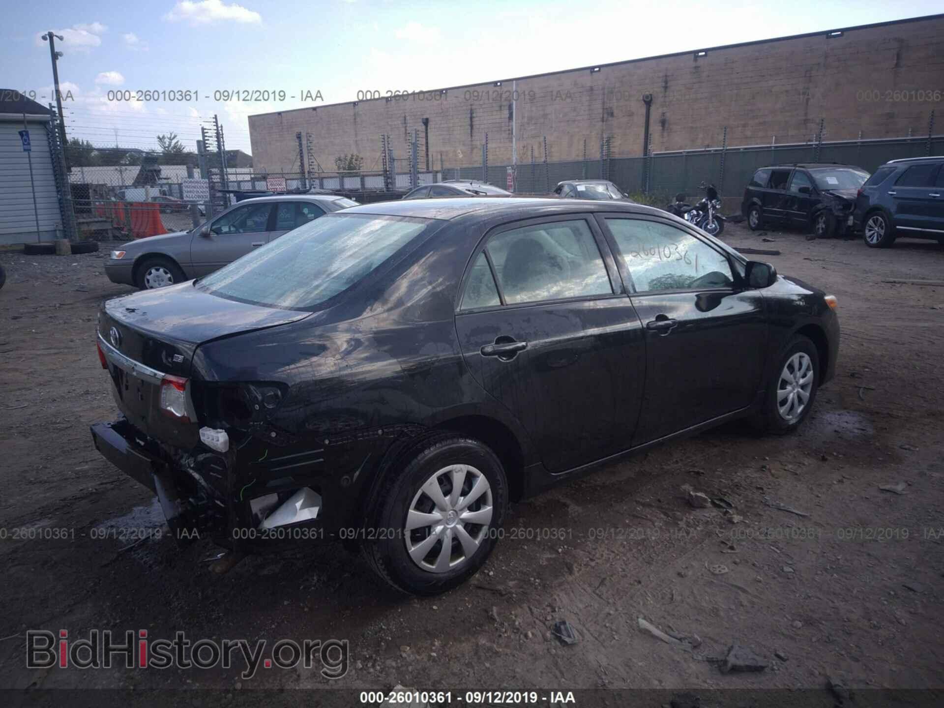 2011 TOYOTA COROLLA - VIN: 2T1BU4EE6BC704737 - Photo 4