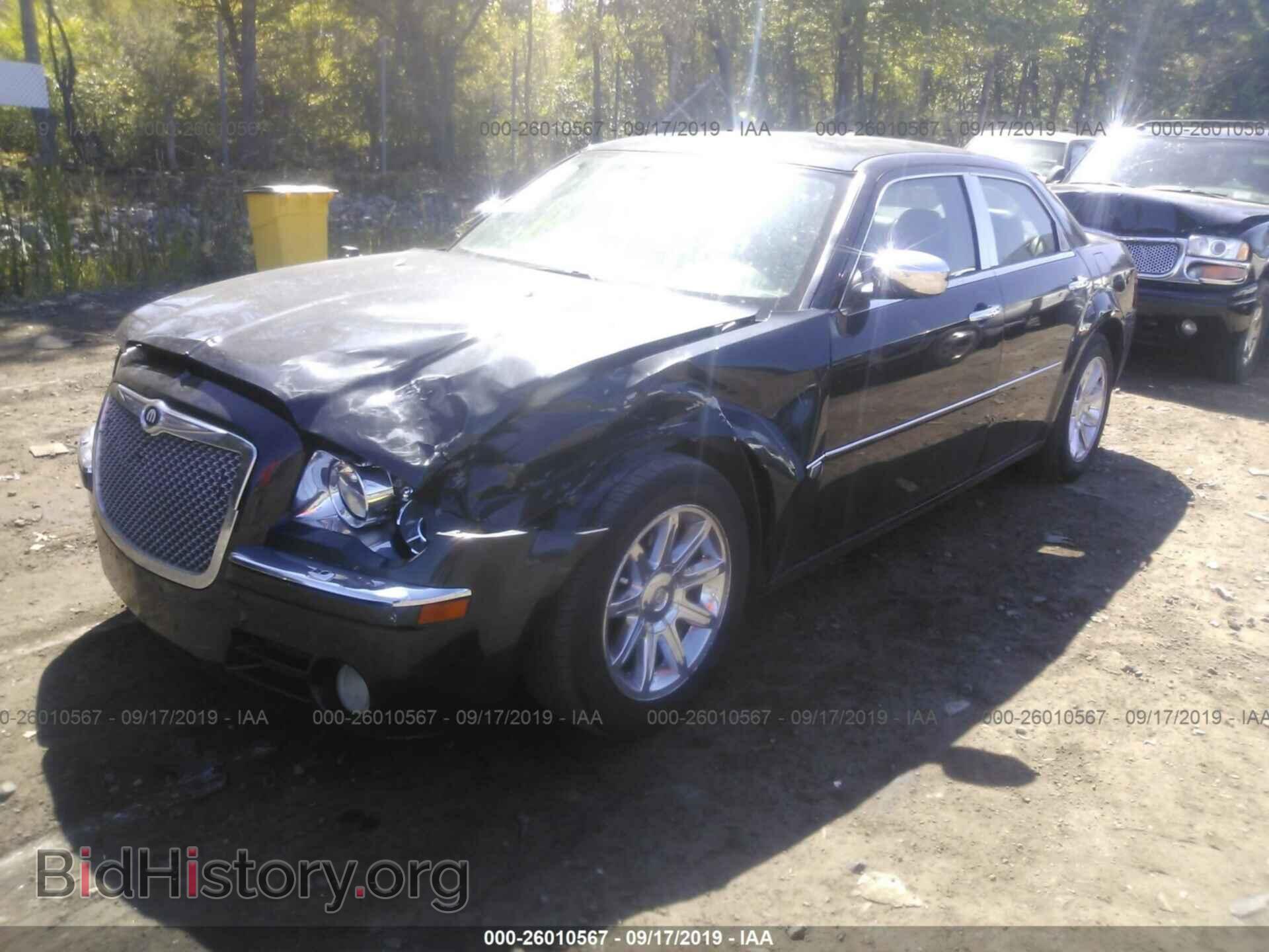 2006 CHRYSLER 300C - VIN: 2C3KA63H76H205317 - Photo 2