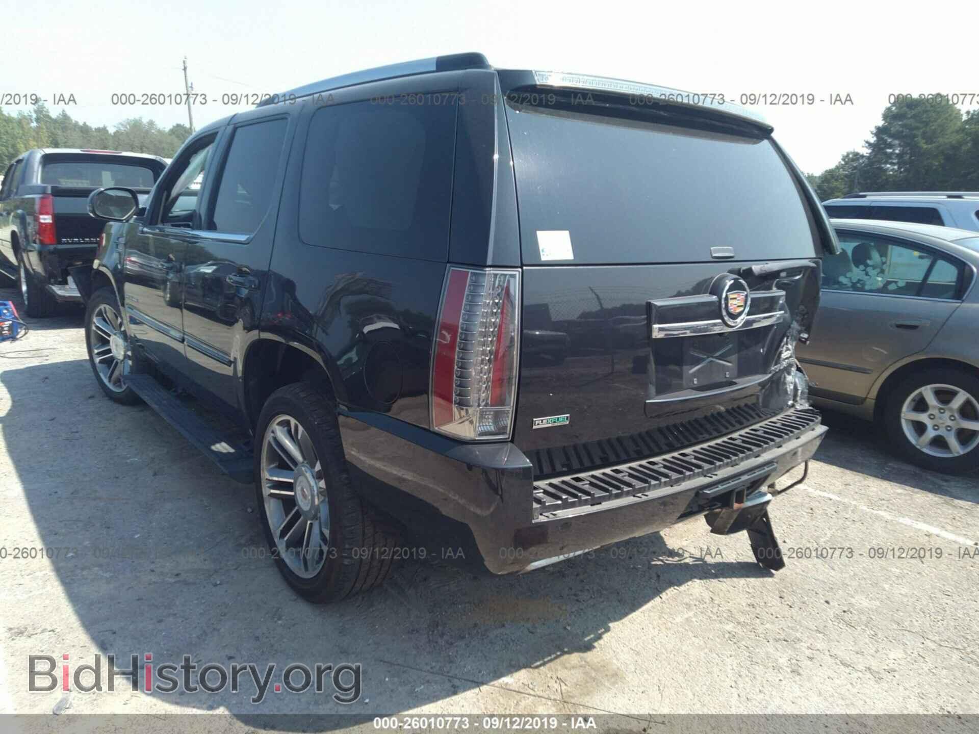 2012 CADILLAC ESCALADE - VIN: 1GYS3CEF2CR304830 - Photo 3