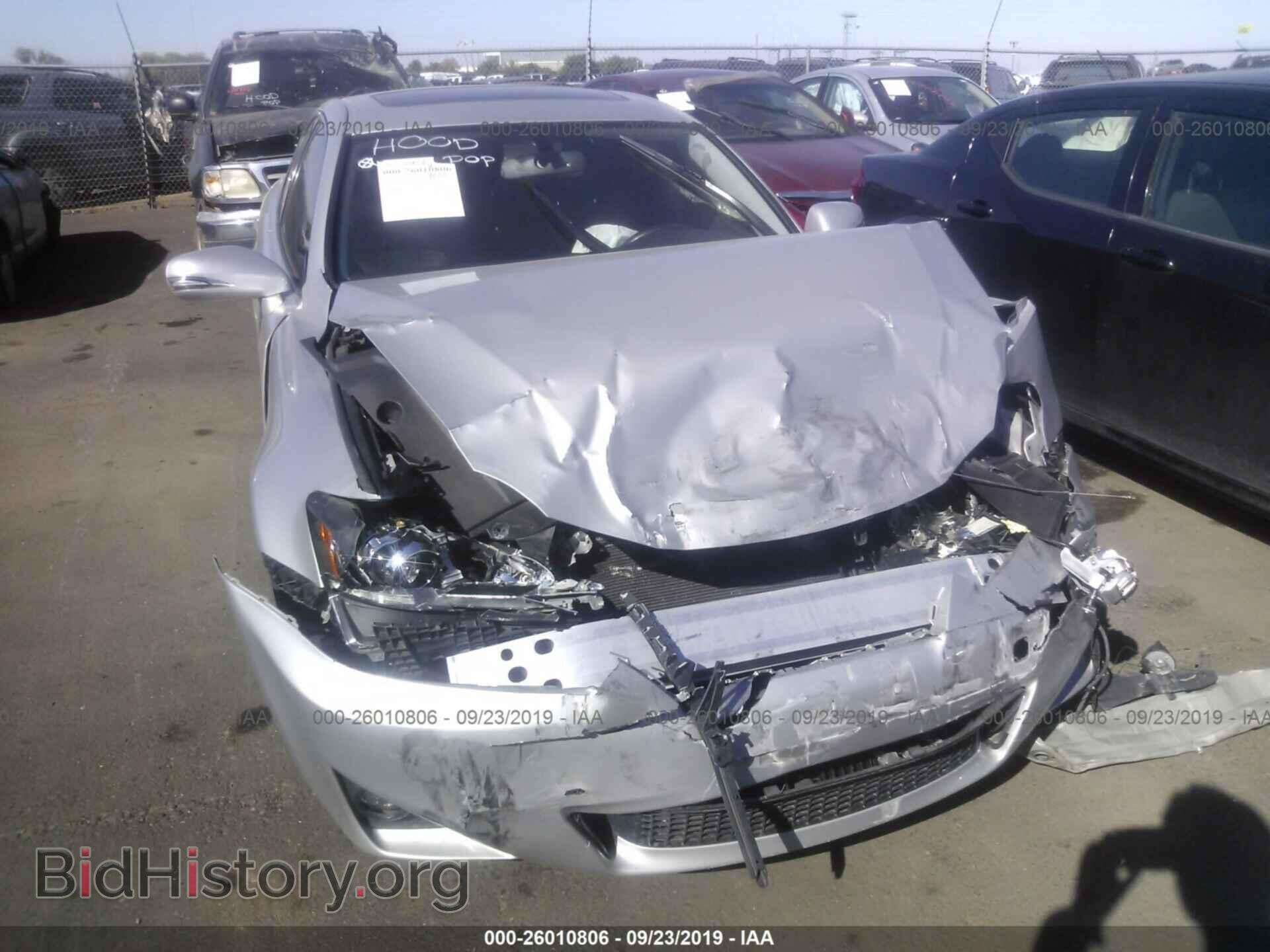 2011 LEXUS IS - VIN: JTHBF5C24B5153020 - Photo 6