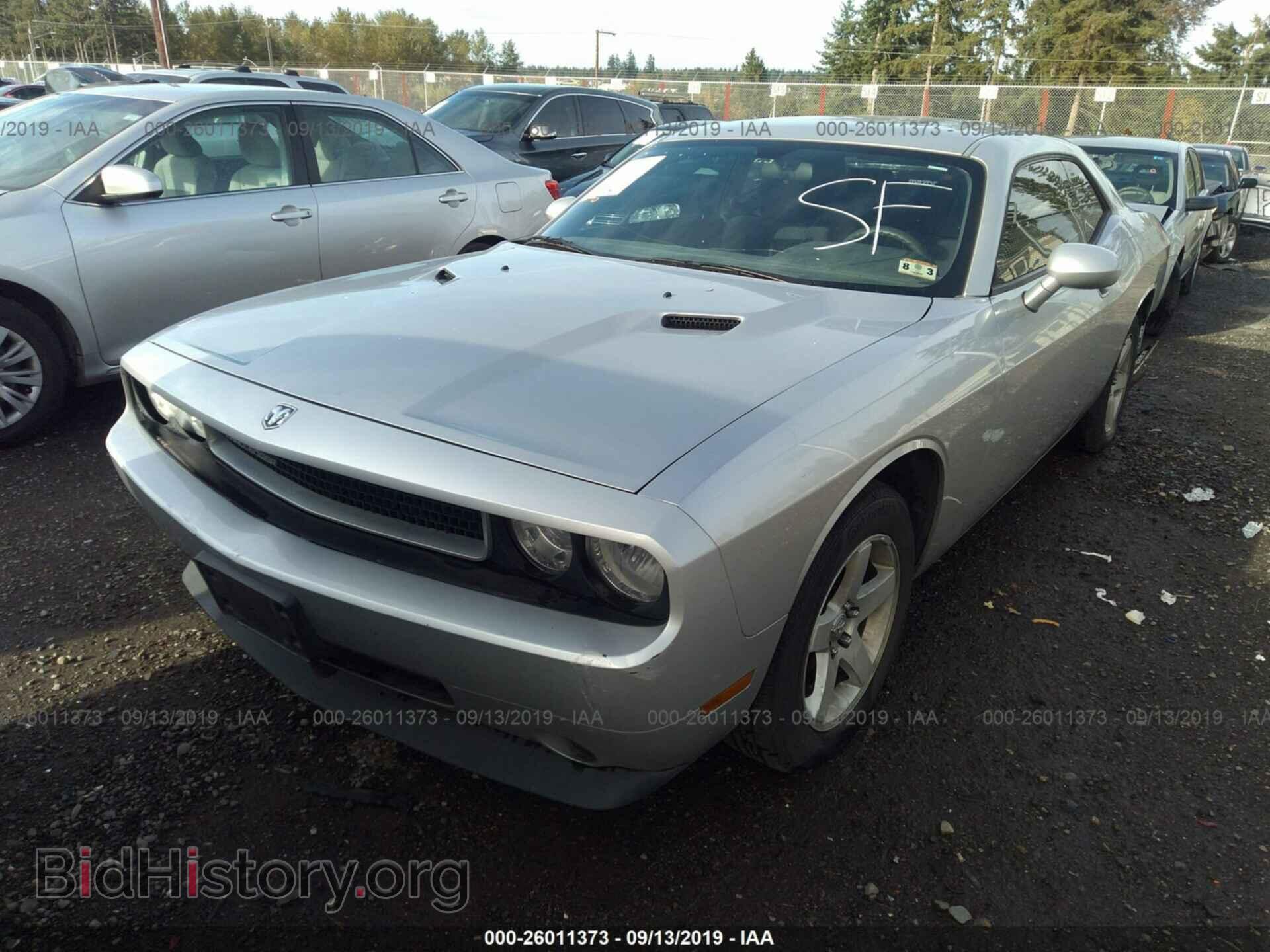 2010 DODGE CHALLENGER - VIN: 2B3CJ4DV7AH261101 - Фото 2