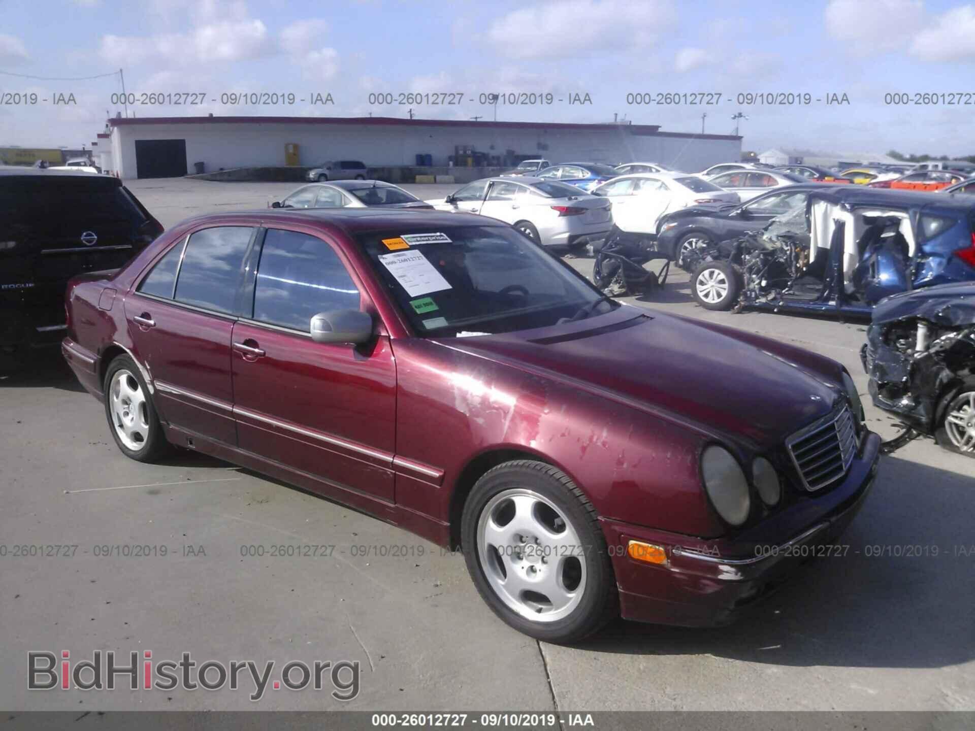 Фотография WDBJF70J4YB046448 - MERCEDES-BENZ E 2000