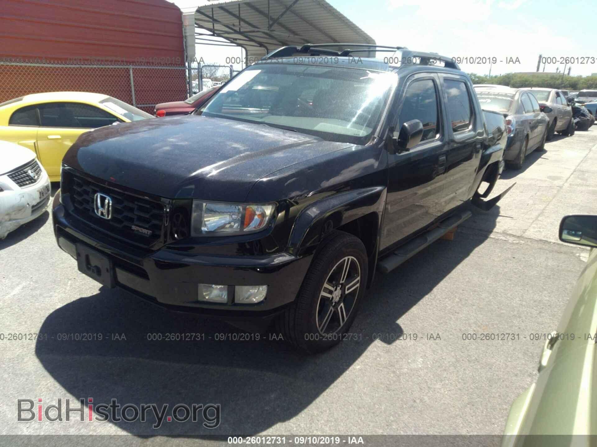 2013 HONDA RIDGELINE - VIN: 5FPYK1F72DB007960 - Фото 2