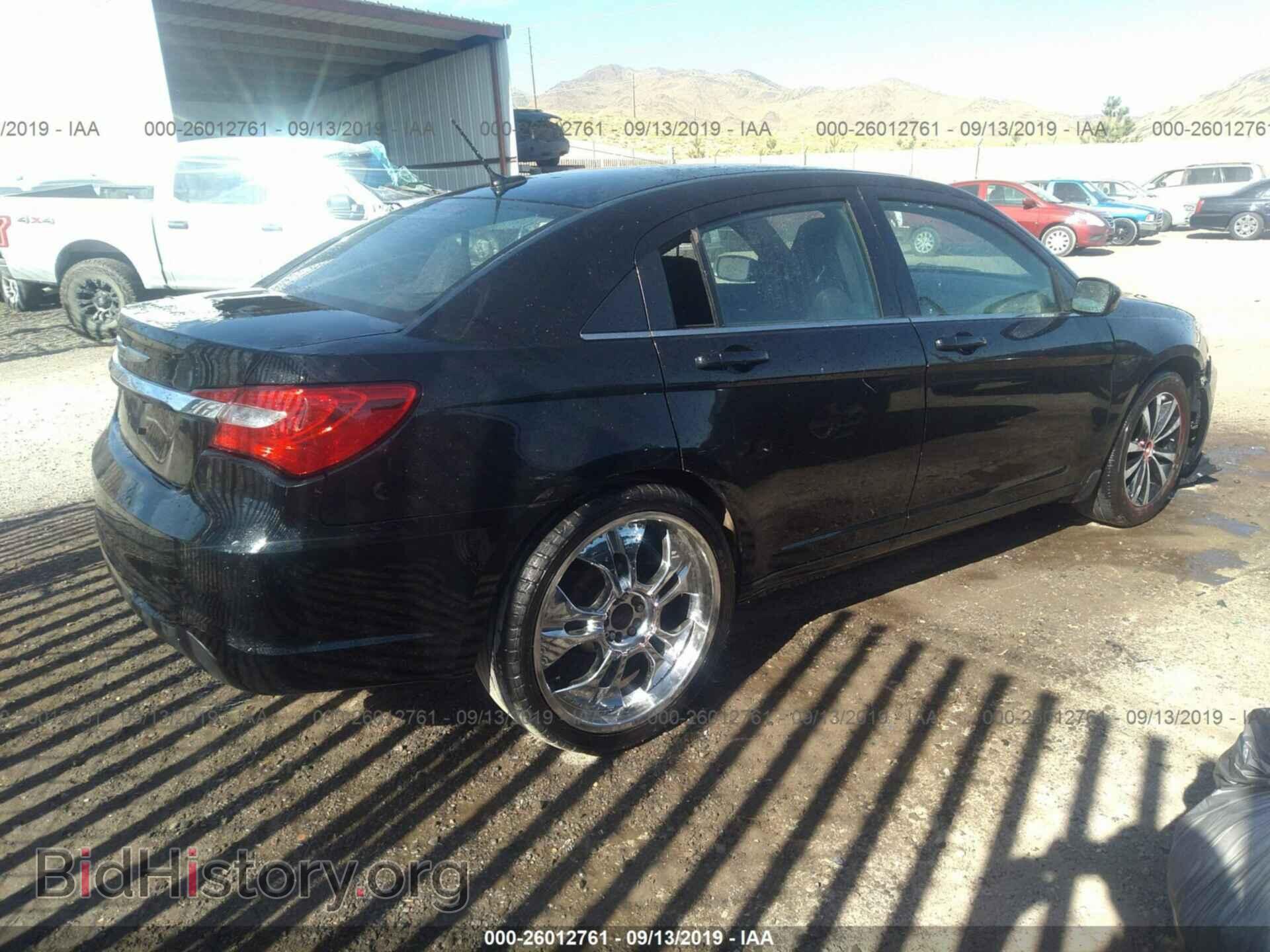 2013 CHRYSLER 200 - VIN: 1C3CCBBB5DN597240 - Фото 4