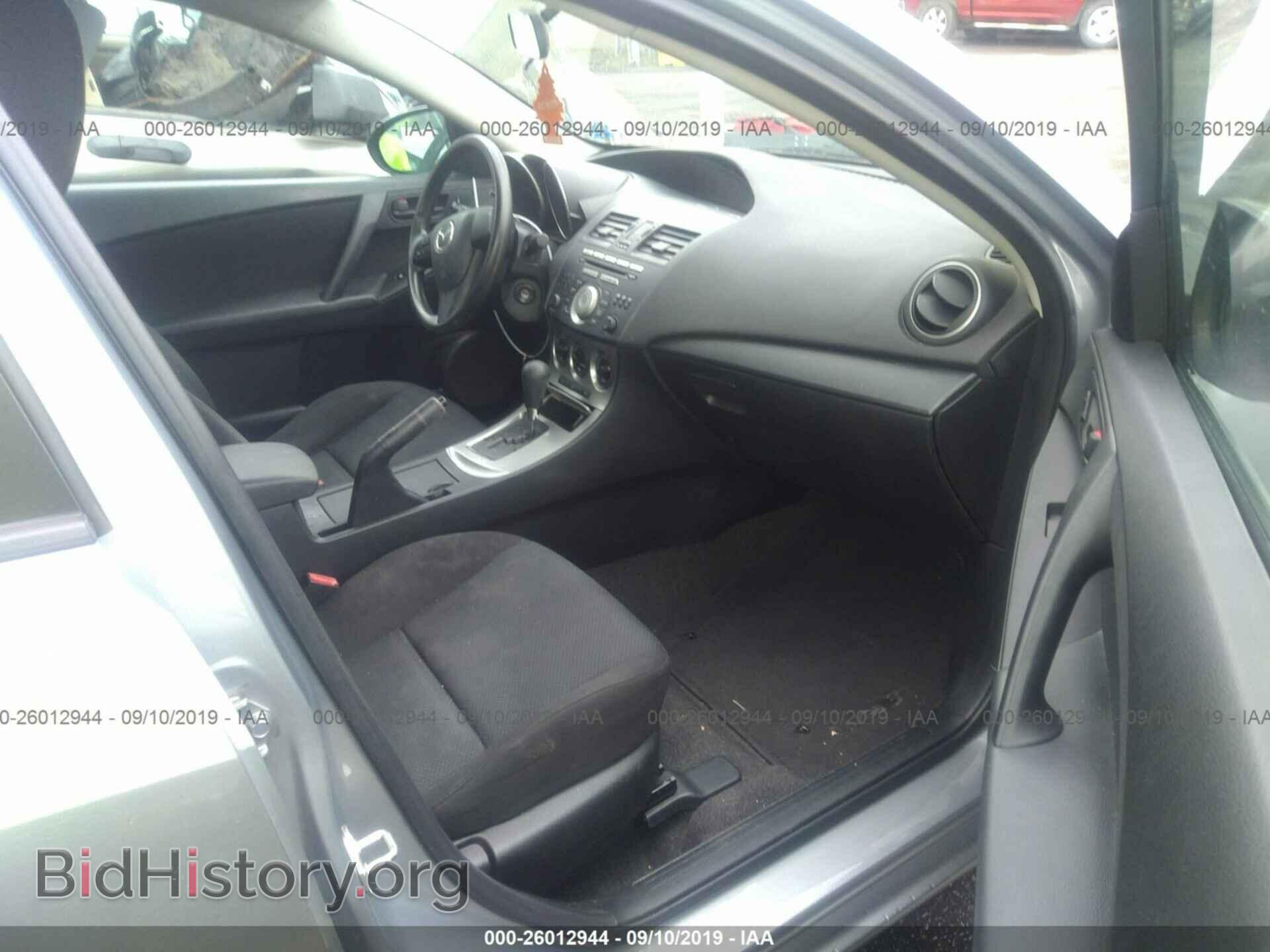 2011 MAZDA 3 - VIN: JM1BL1UG3B1467438 - Фото 5