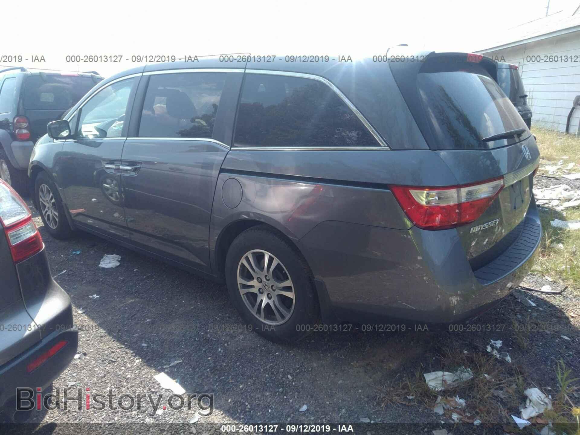 2011 HONDA ODYSSEY - VIN: 5FNRL5H63BB092679 - Фото 3
