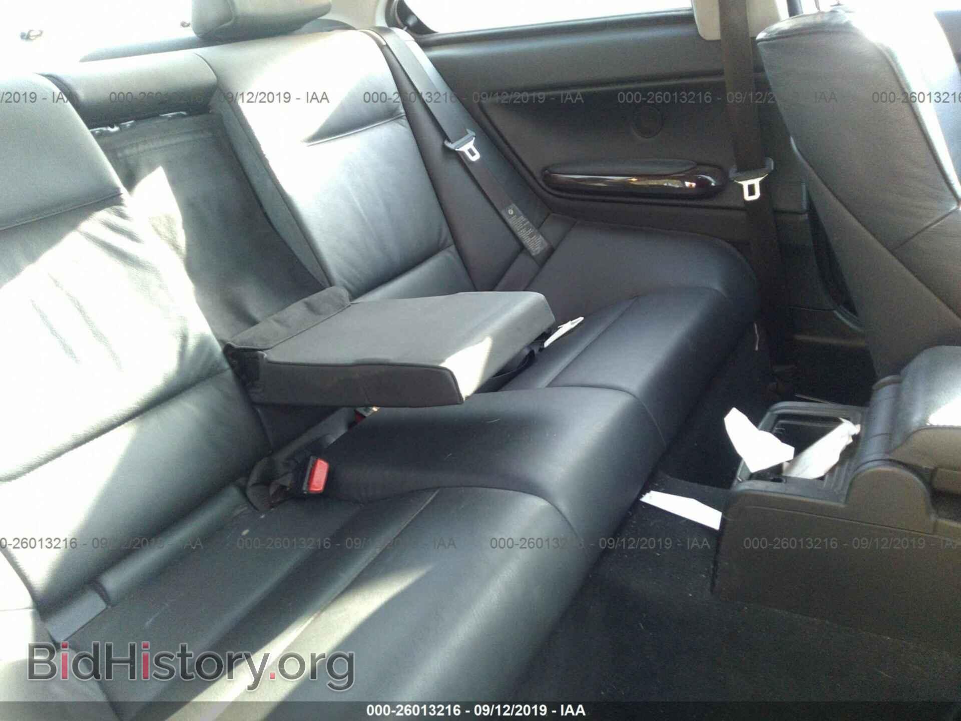 2004 BMW 330 - VIN: WBABD53414PL10869 - Фото 8