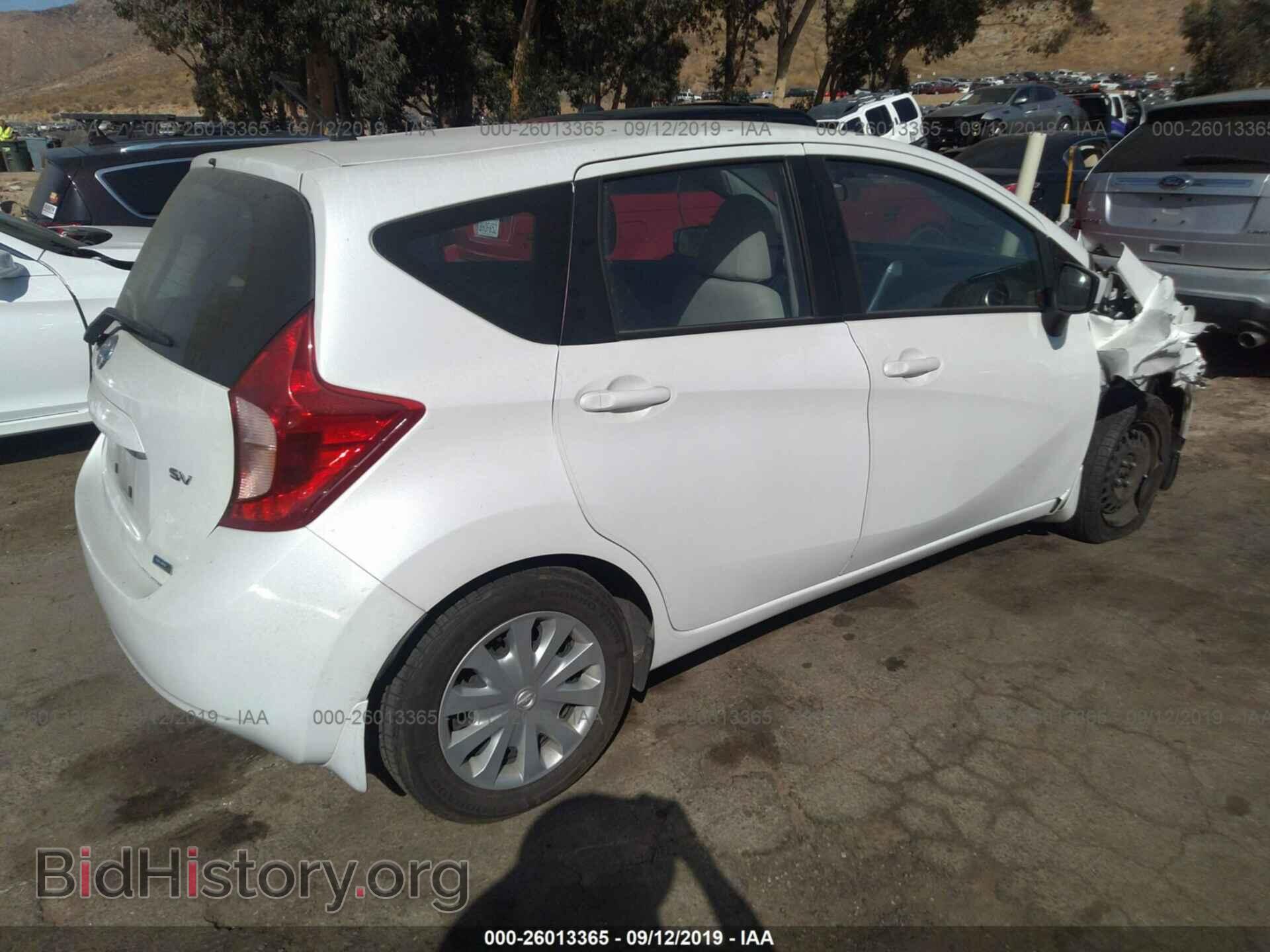 2015 NISSAN VERSA NOTE - VIN: 3N1CE2CP2FL443395 - Фото 4