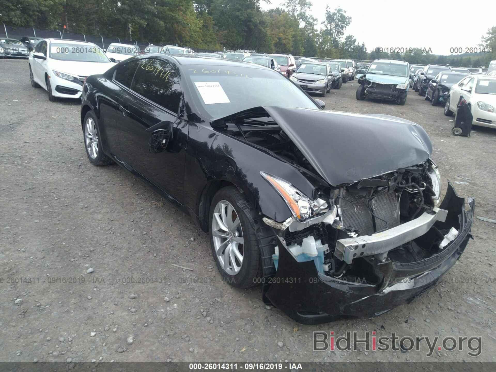 Photo JN1CV6ELXEM131282 - INFINITI Q60 2014