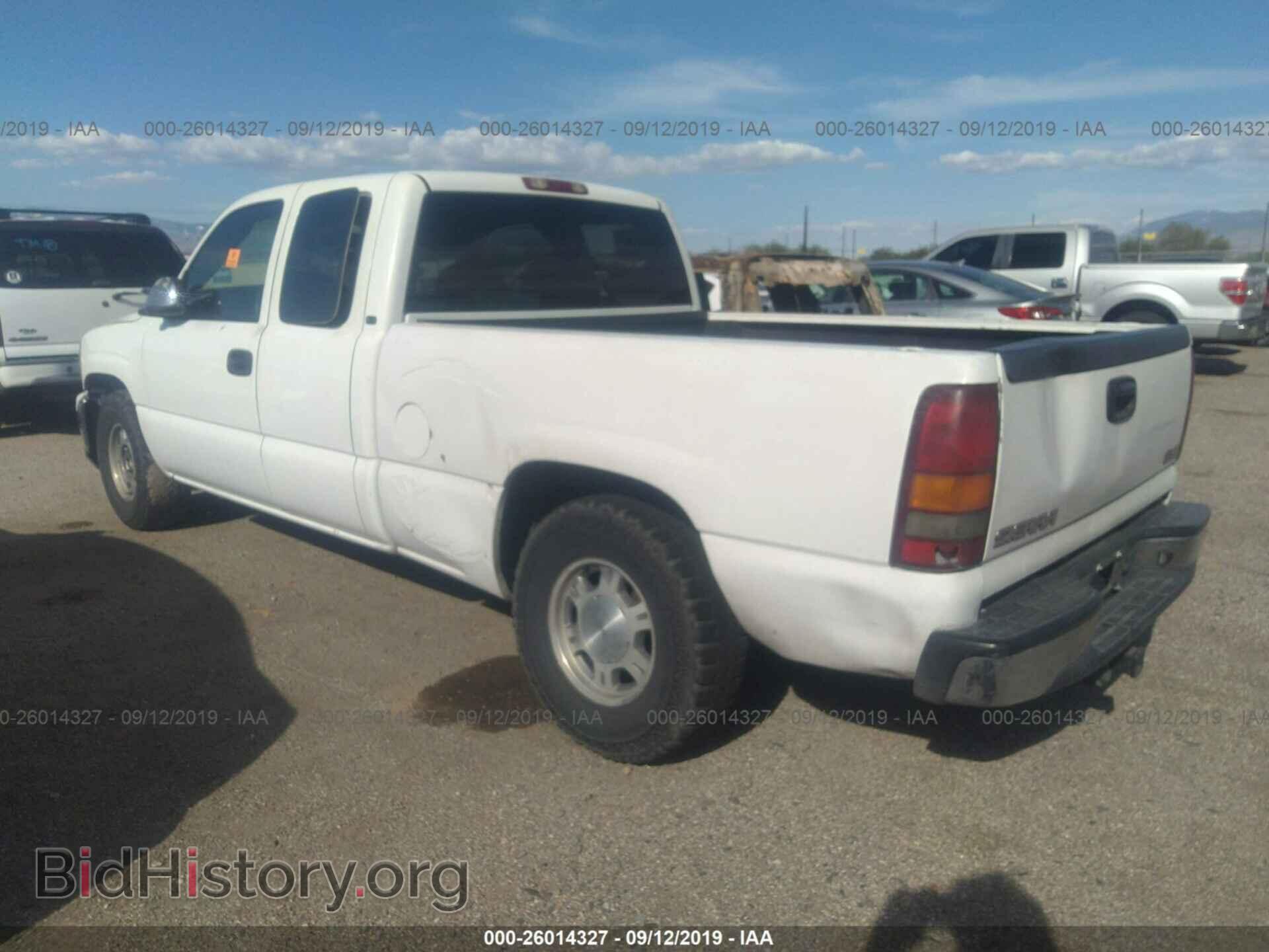 2002 GMC NEW SIERRA - VIN: 2GTEC19V921194651 - Фото 3