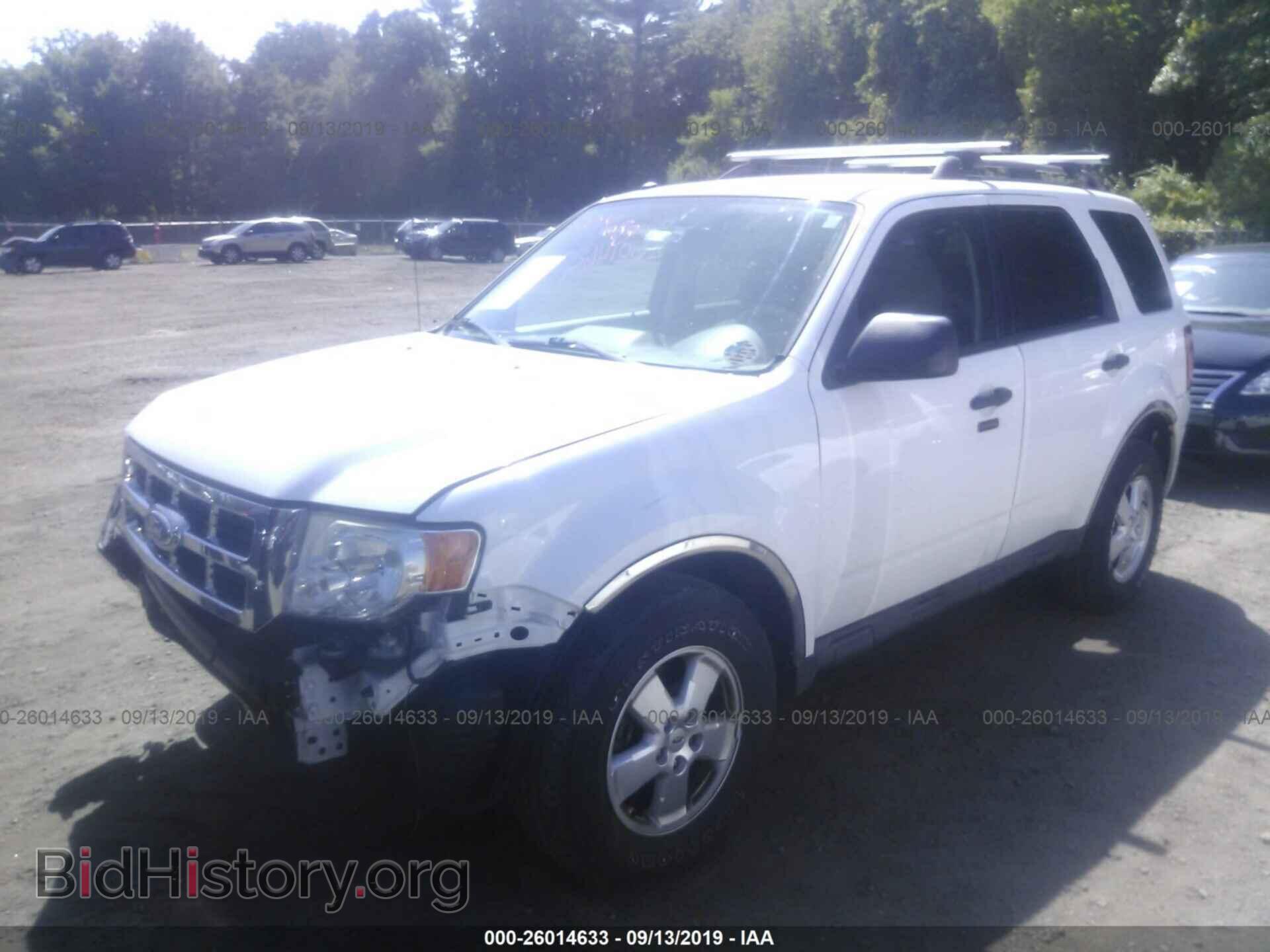 2011 FORD ESCAPE - VIN: 1FMCU9D74BKB36129 - Photo 2