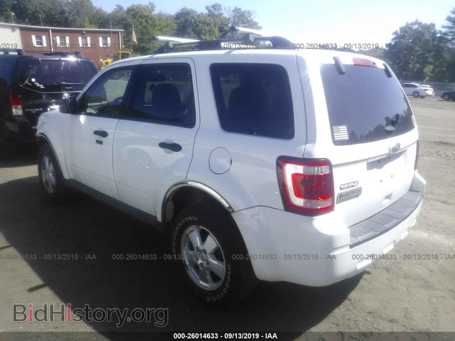 2011 FORD ESCAPE - VIN: 1FMCU9D74BKB36129 - Photo 3