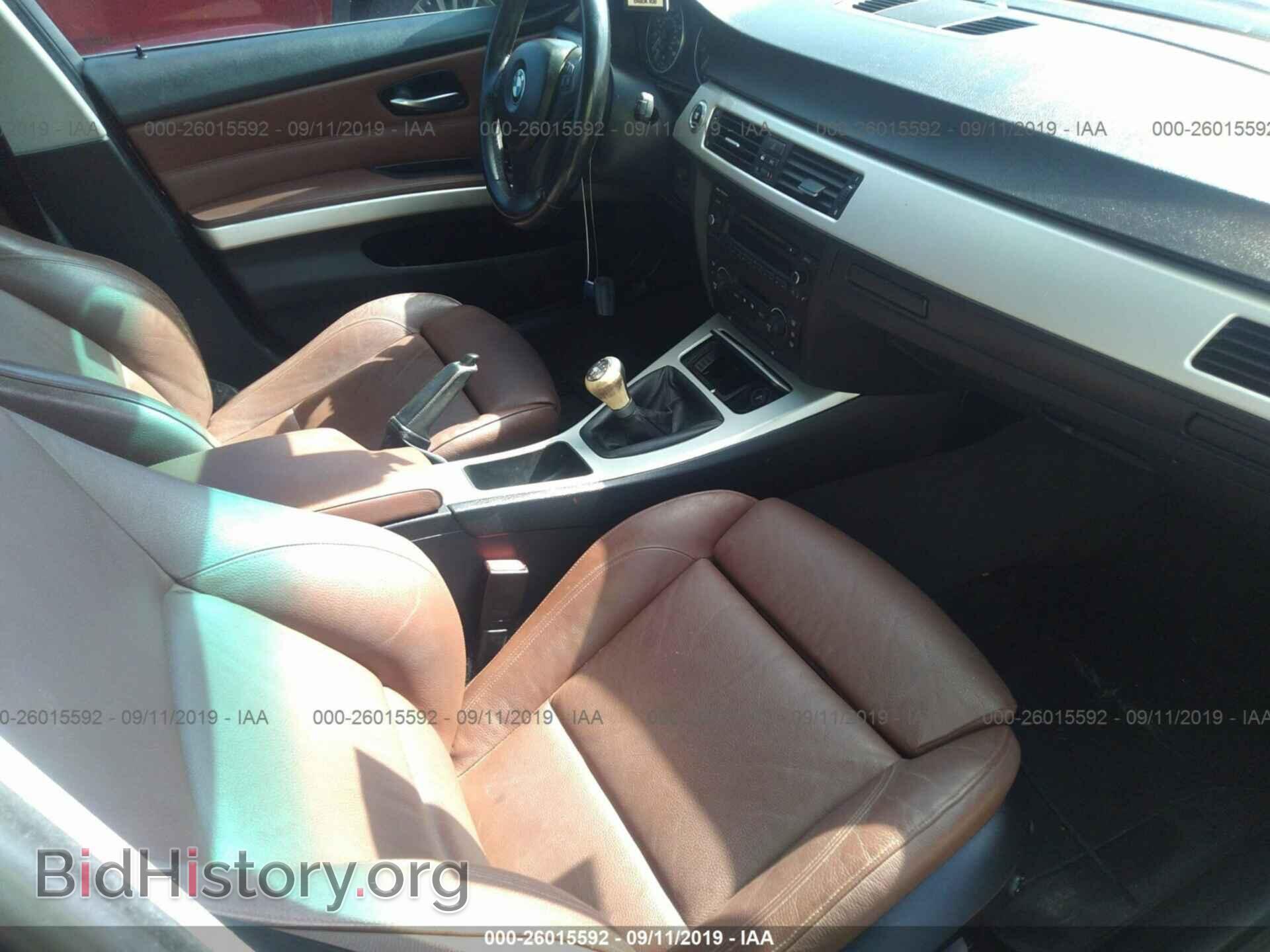 2006 BMW 330 - VIN: WBAVB33596PS05841 - Фото 5