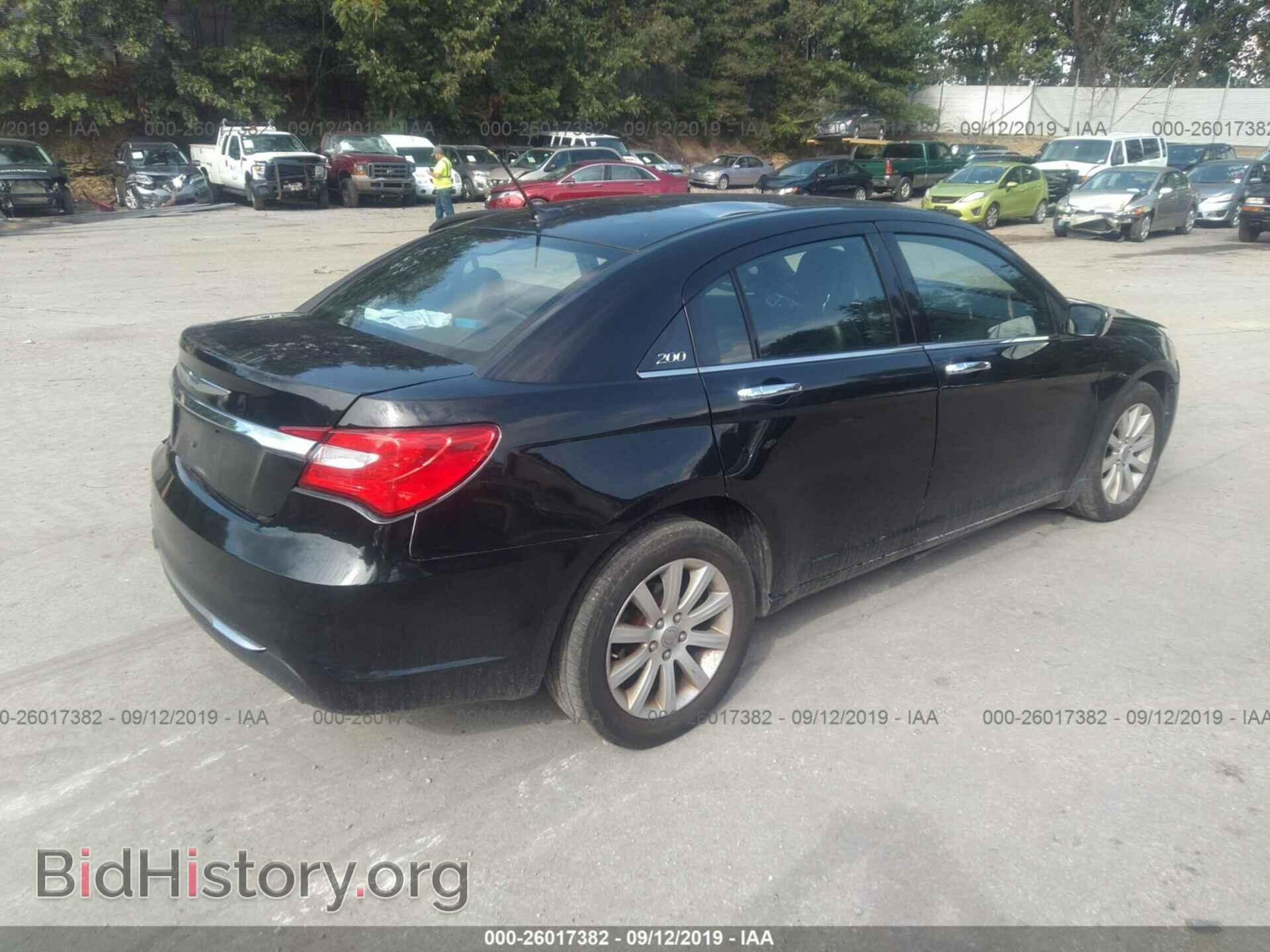 2013 CHRYSLER 200 - VIN: 1C3CCBCG5DN657284 - Фото 4