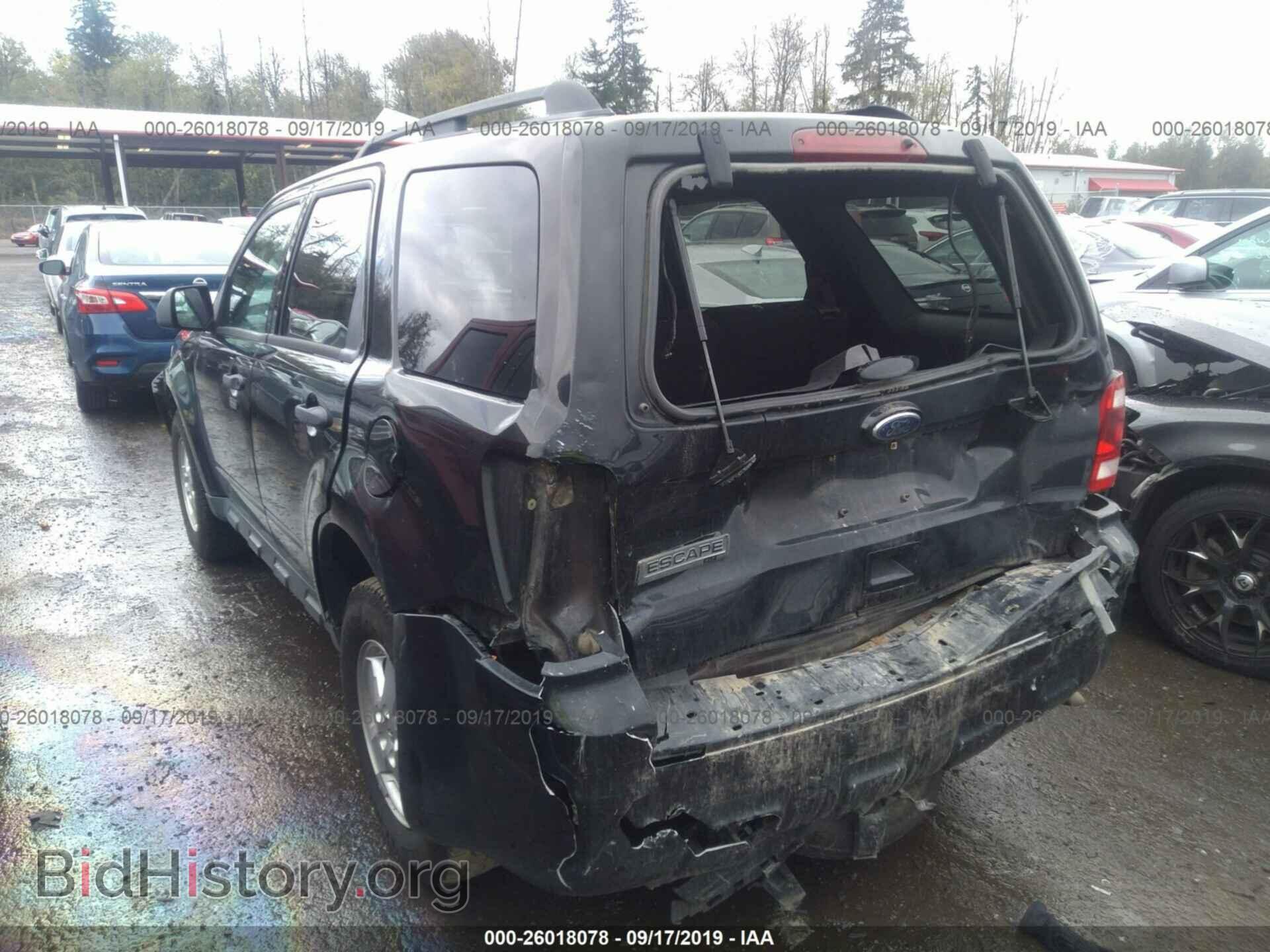 2011 FORD ESCAPE - VIN: 1FMCU9D79BKB99338 - Фото 3