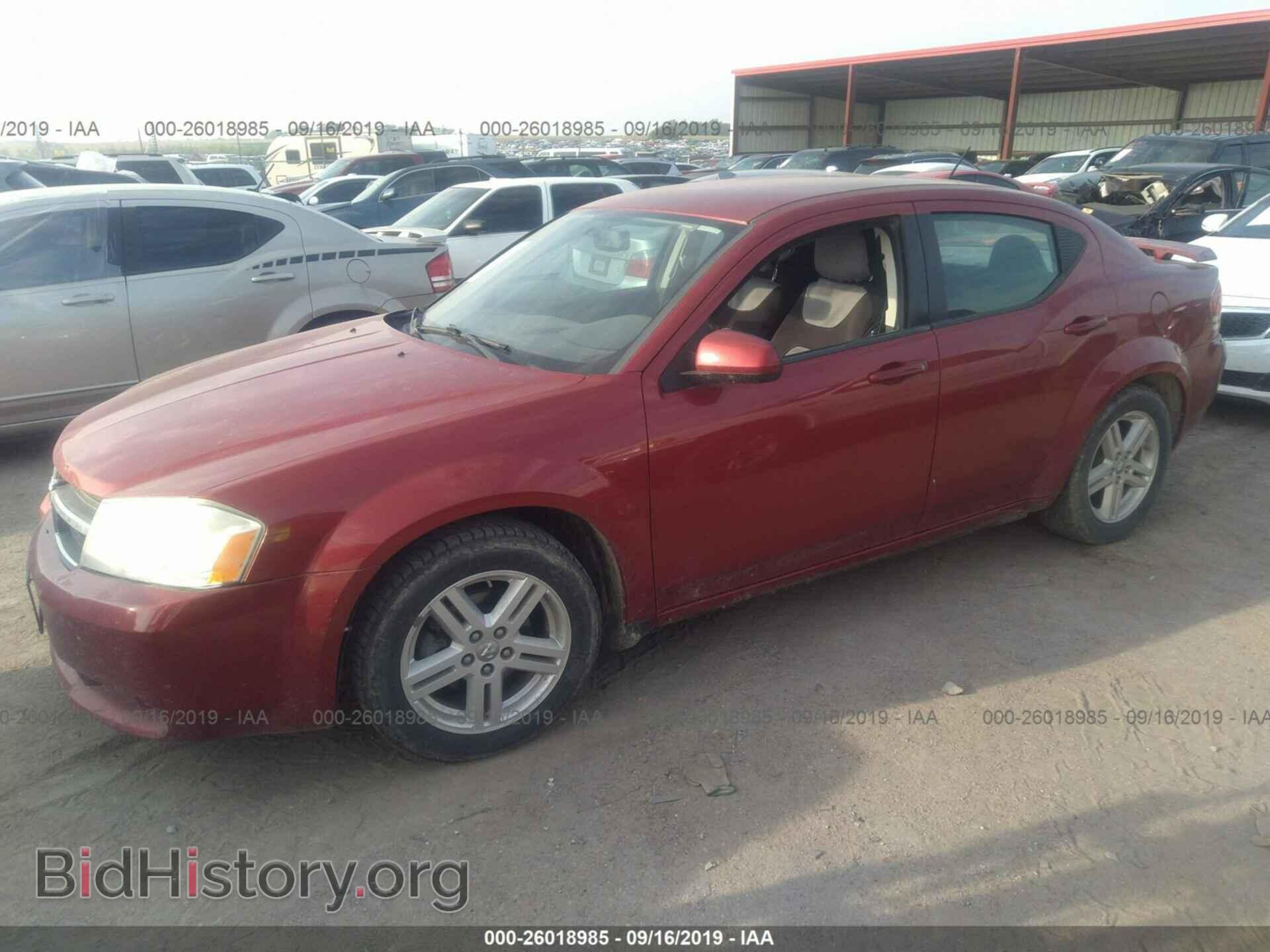 2010 DODGE AVENGER - VIN: 1B3CC1FB3AN218412 - Photo 2