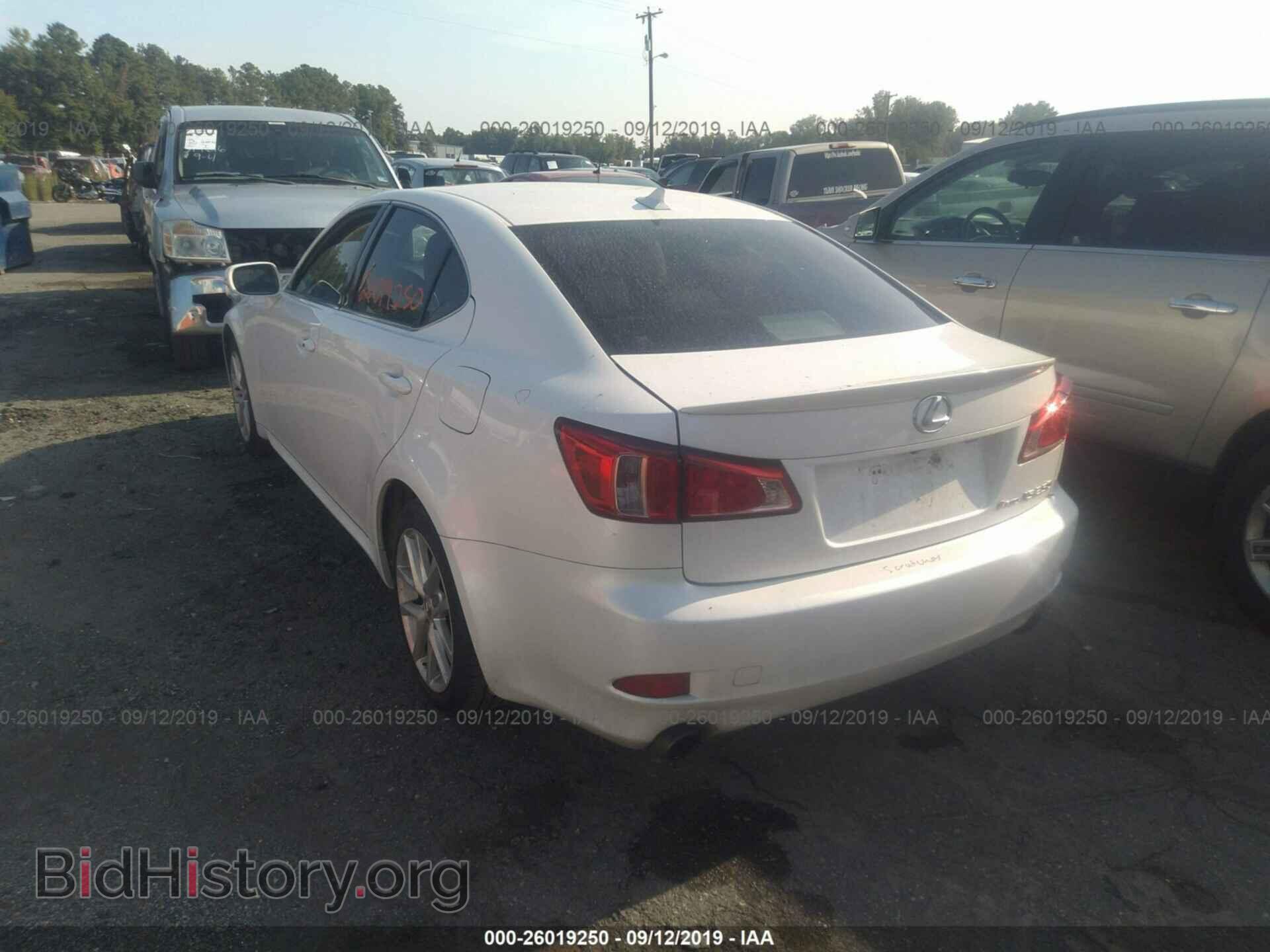 2012 LEXUS IS - VIN: JTHCF5C21C5057187 - Photo 3