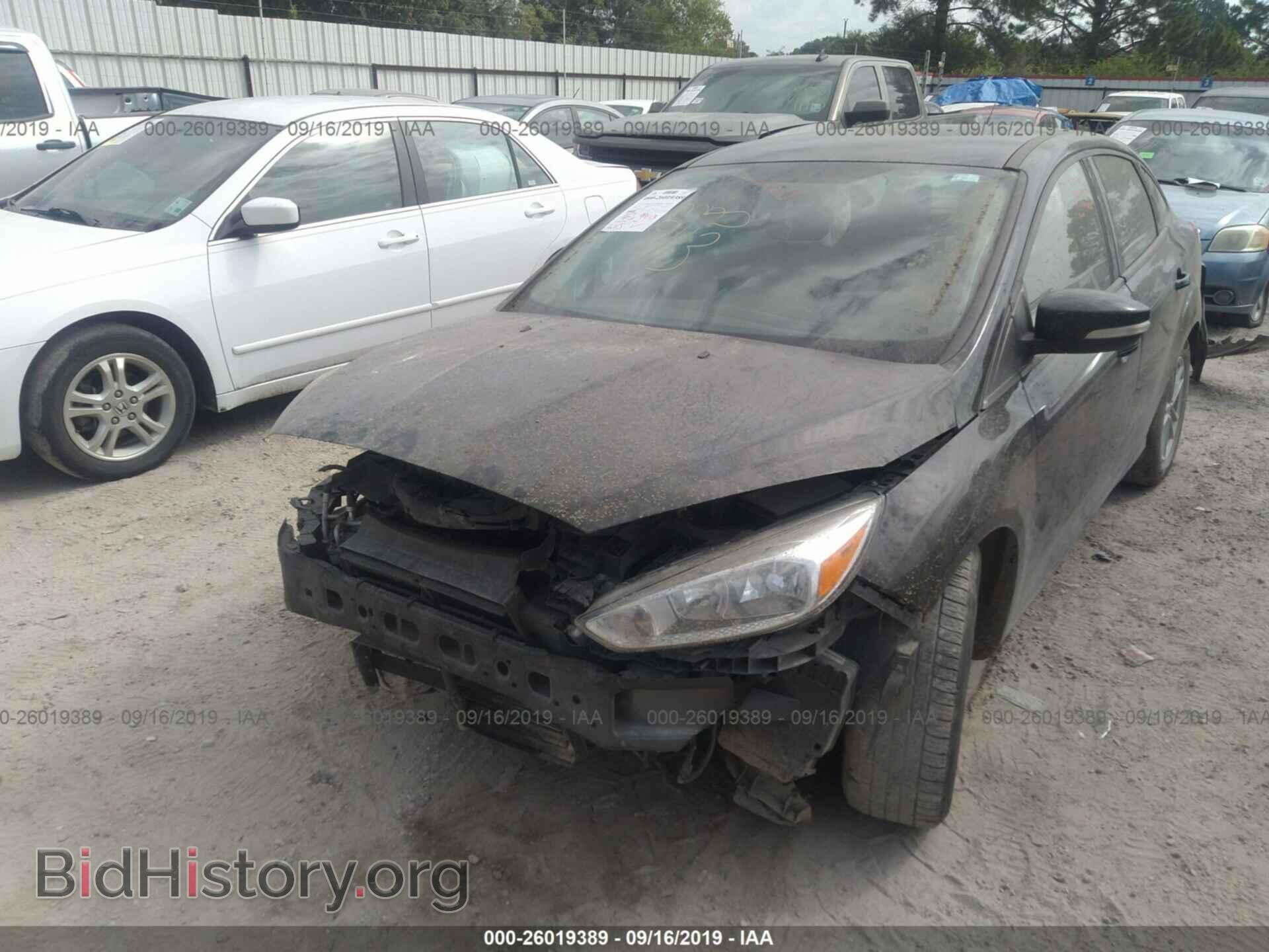 2017 FORD FOCUS - VIN: 1FADP3F25HL237638 - Фото 2
