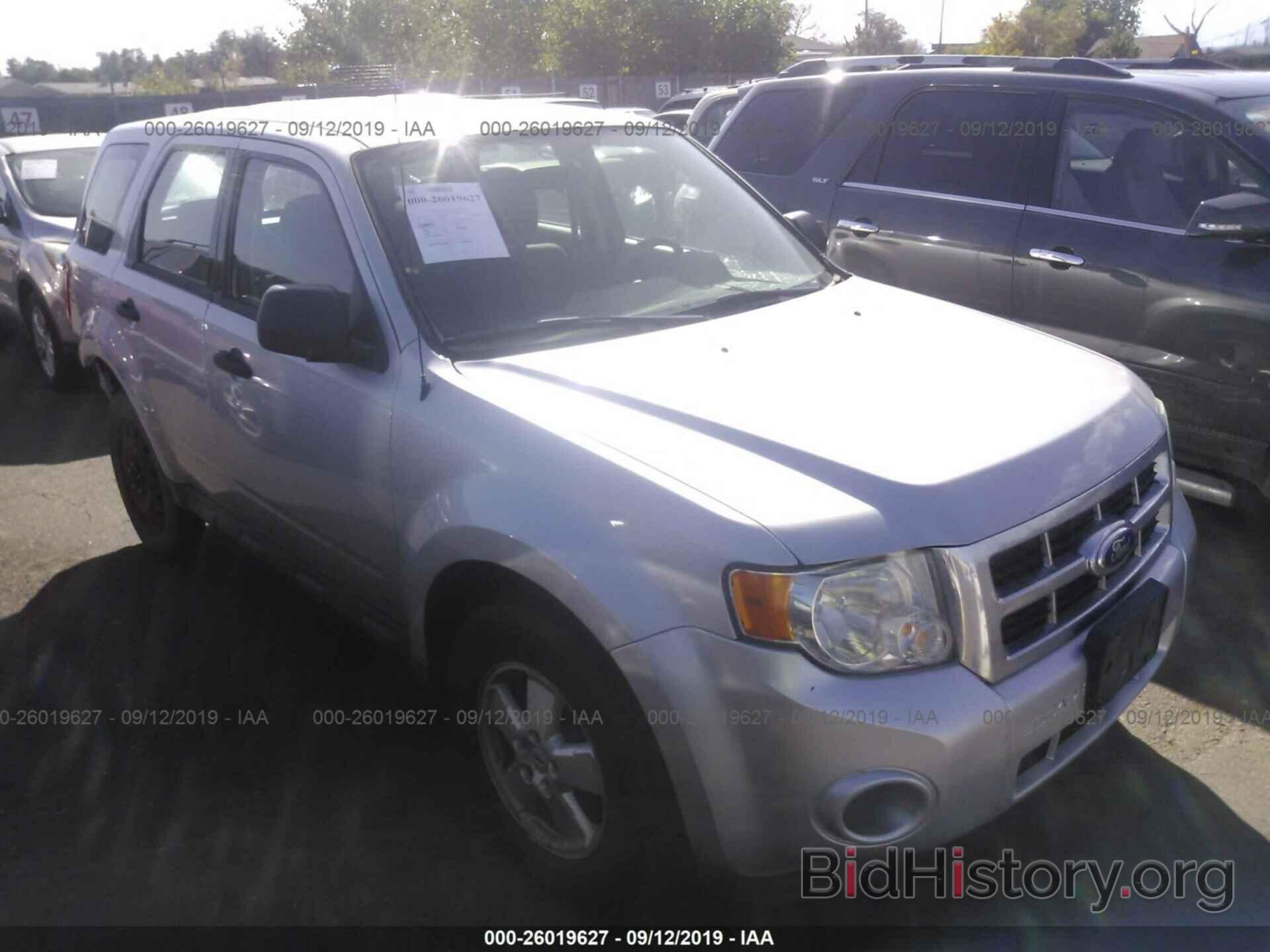 Photo 1FMCU9C73BKC64332 - FORD ESCAPE 2011