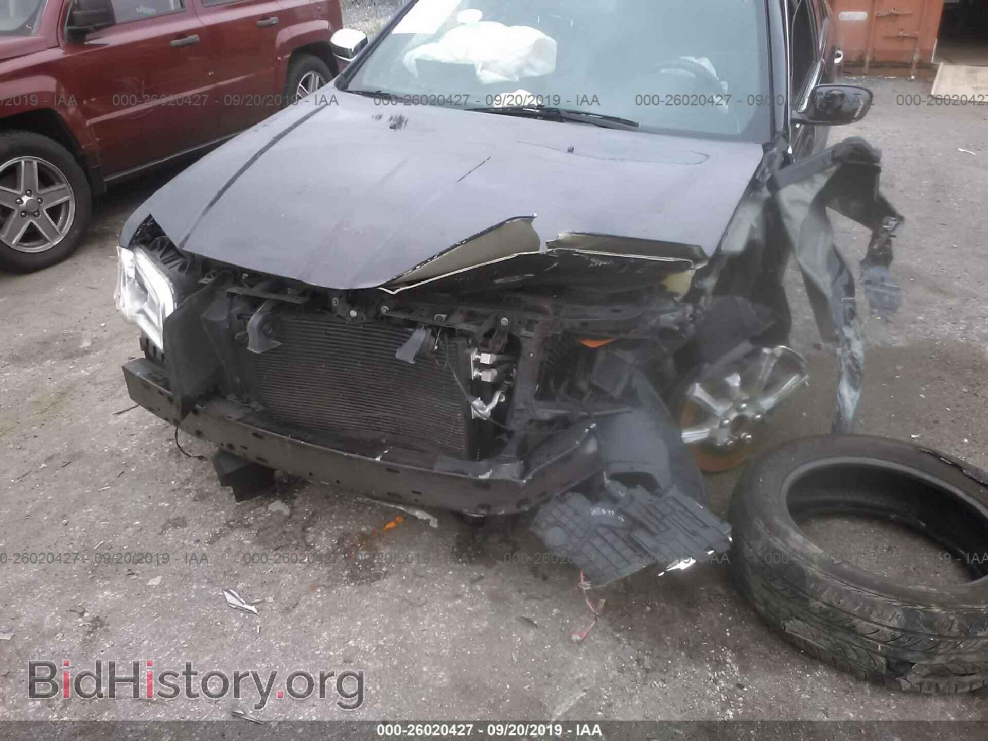 2014 CHRYSLER 300C - VIN: 2C3CCAEG3EH378630 - Фото 6