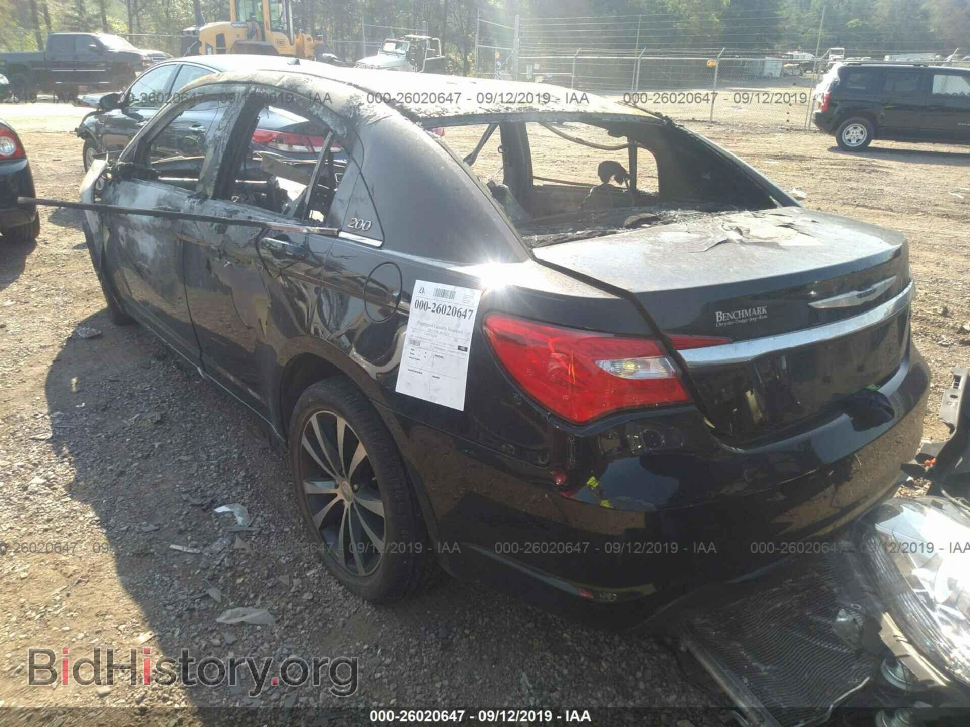 2013 CHRYSLER 200 - VIN: 1C3CCBBB2DN674355 - Фото 3