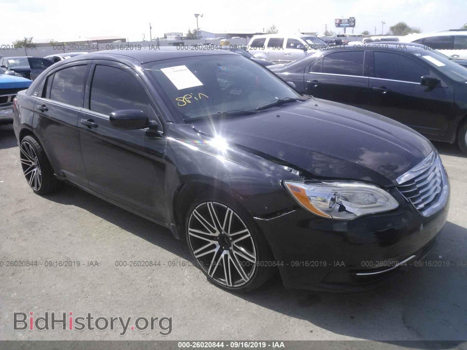 Photo 1C3CCBBBXCN197981 - CHRYSLER 200 2012