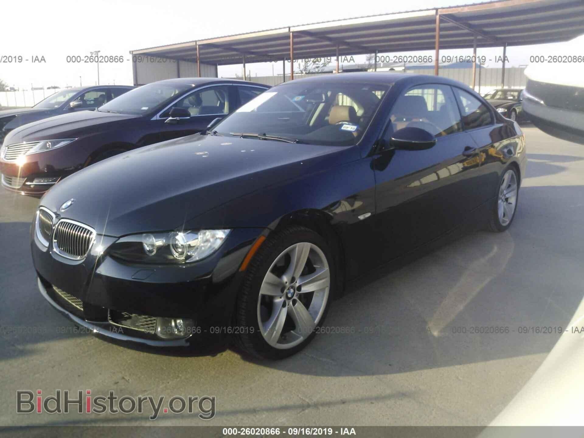 2009 BMW 335 - VIN: WBAWB73549P046937 - Фото 2