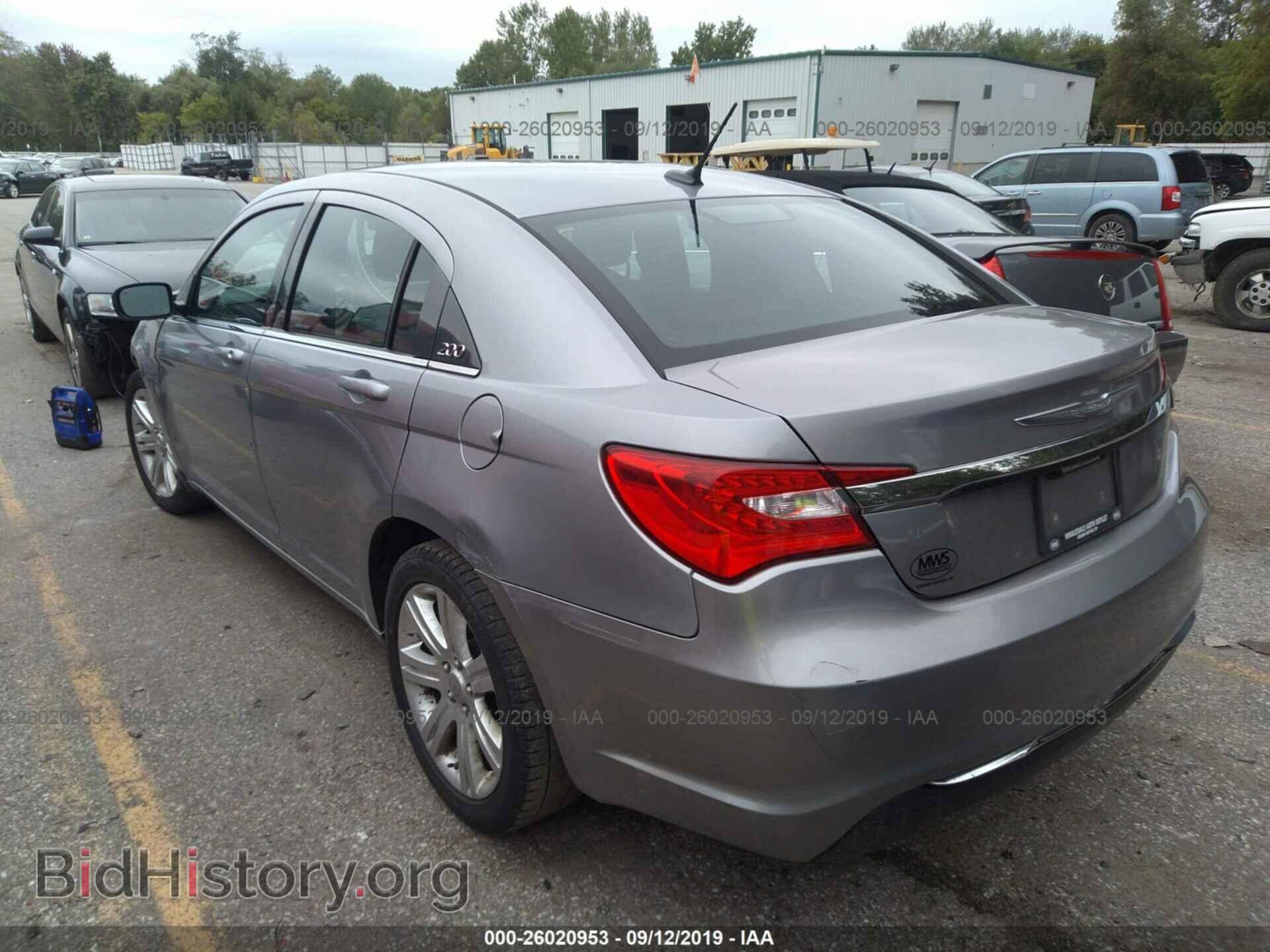 2013 CHRYSLER 200 - VIN: 1C3CCBBB9DN567755 - Photo 3