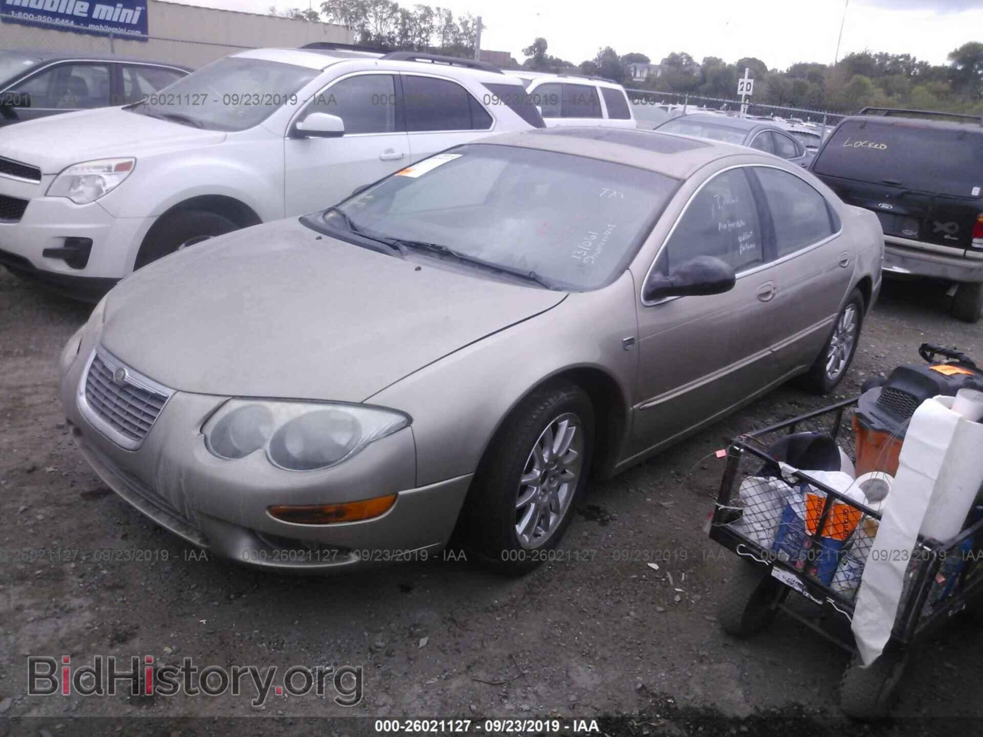 2002 CHRYSLER 300M - VIN: 2C3HE66G62H131061 - Фото 2