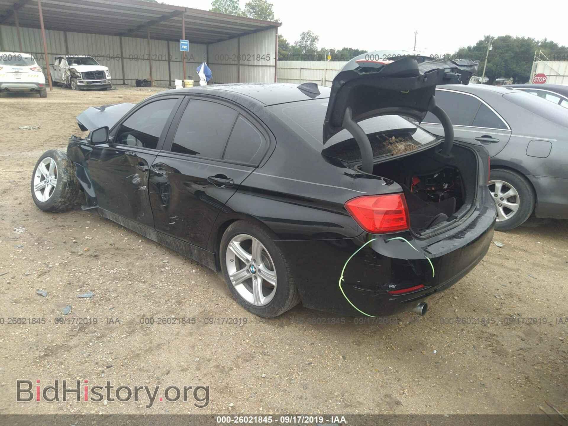 2013 BMW 320 - VIN: WBA3B1C57DK128120 - Photo 3