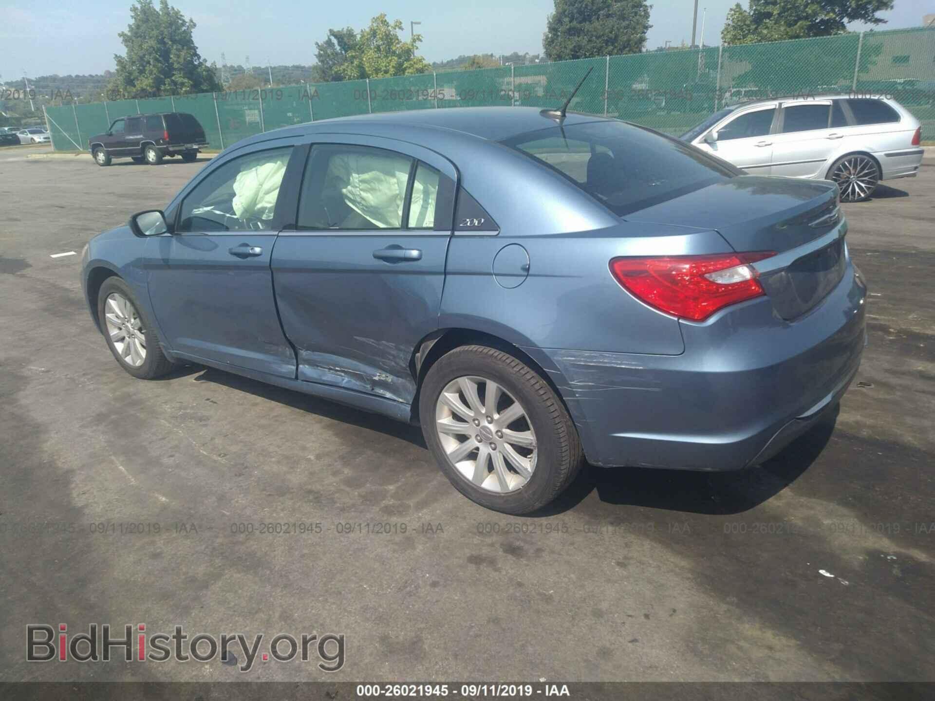 2011 CHRYSLER 200 - VIN: 1C3BC1FB7BN604489 - Фото 3