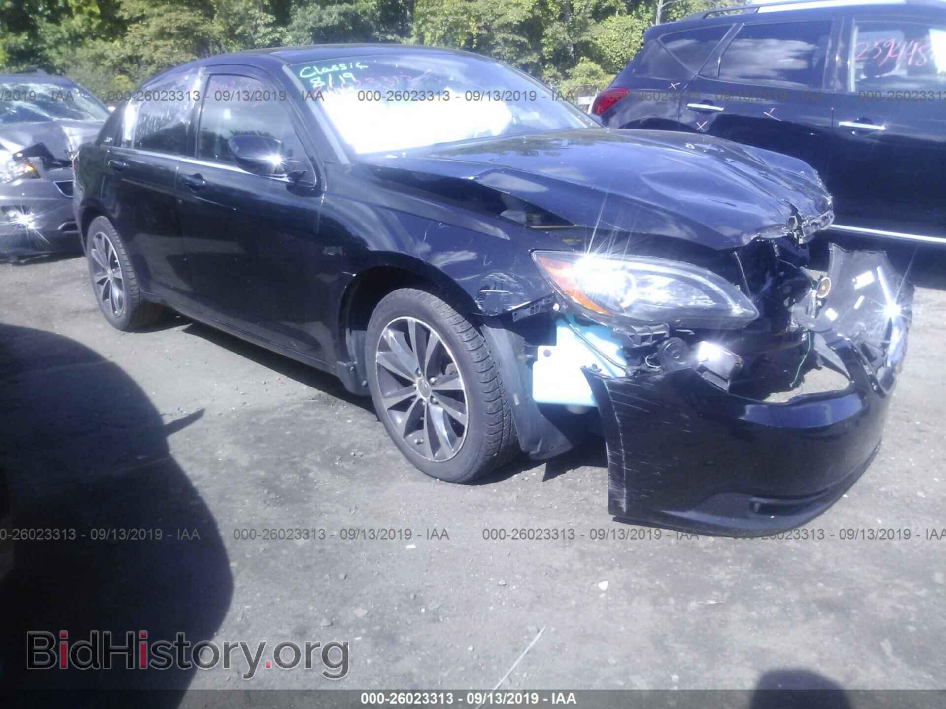 Фотография 1C3CCBBB7DN583937 - CHRYSLER 200 2013