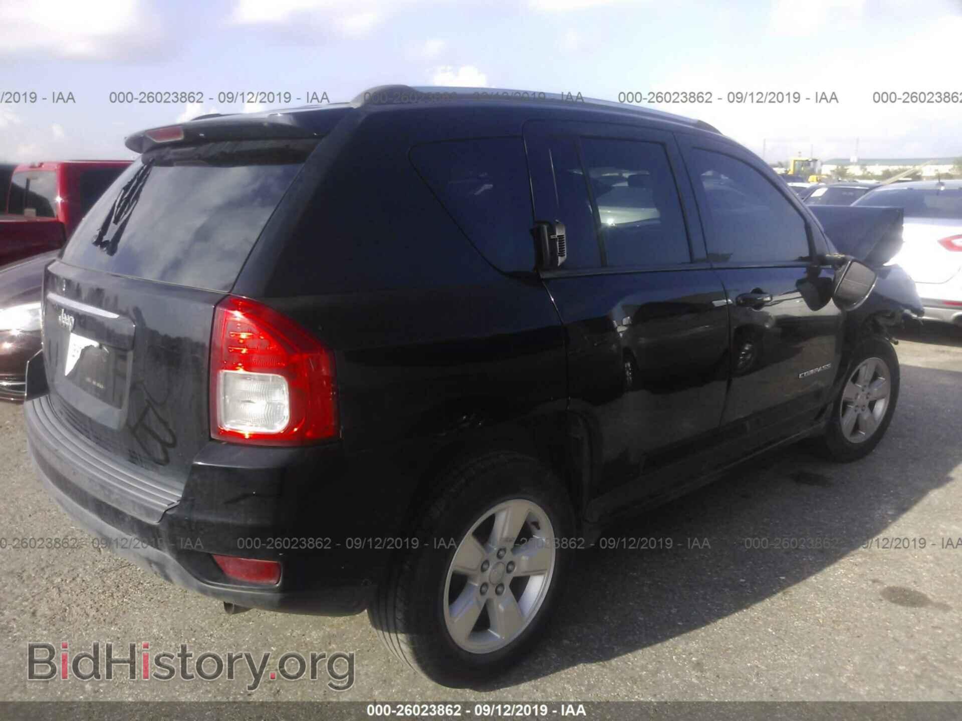 2014 JEEP COMPASS - VIN: 1C4NJCBA7ED882214 - Photo 4