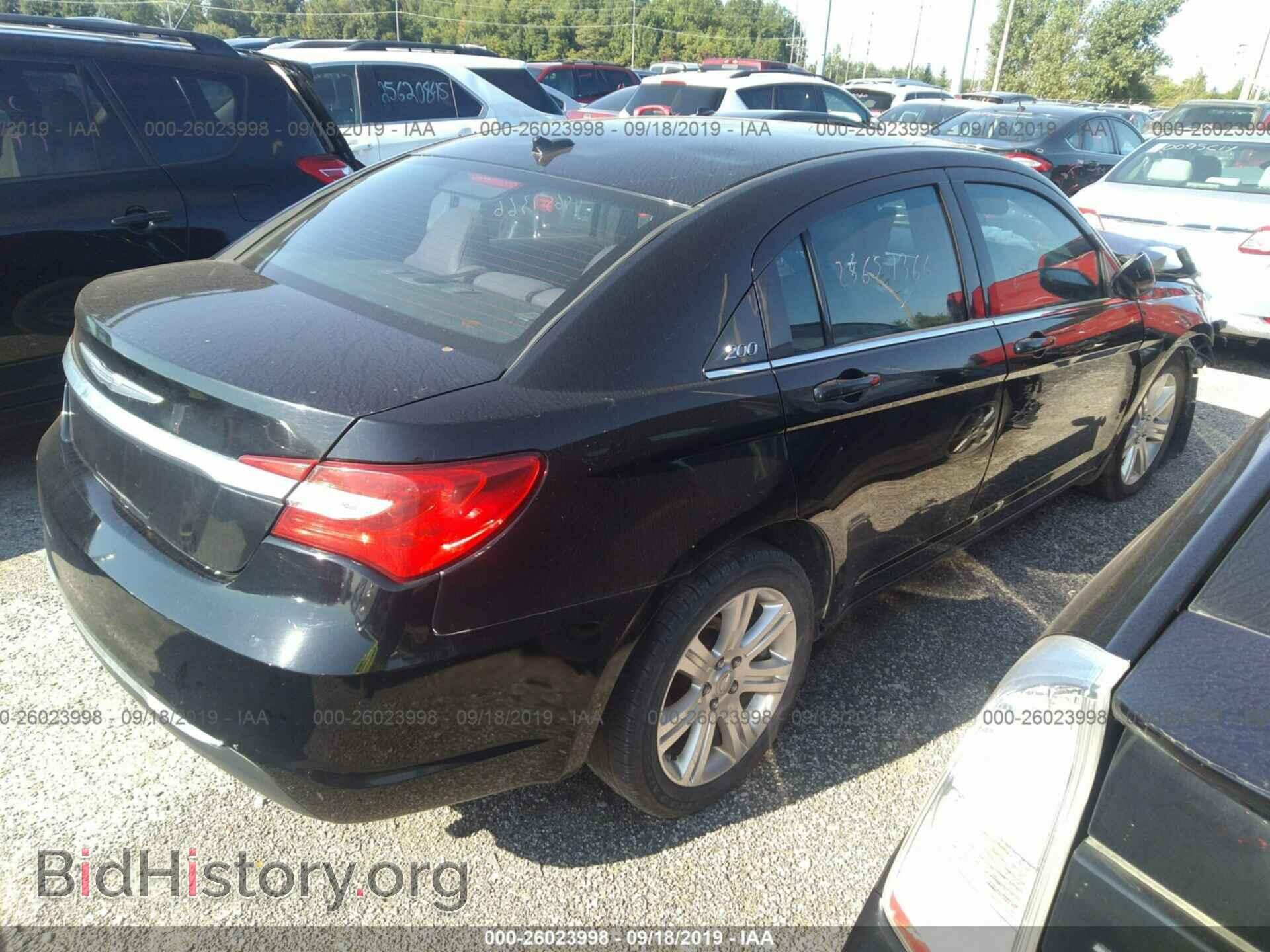 2013 CHRYSLER 200 - VIN: 1C3CCBBB1DN501264 - Photo 4