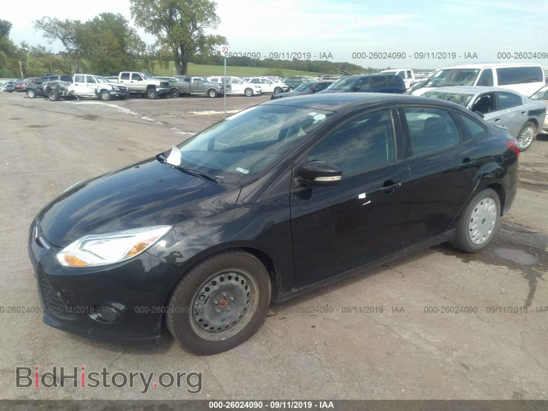 2014 FORD FOCUS - VIN: 1FADP3F2XEL282814 - Фото 2