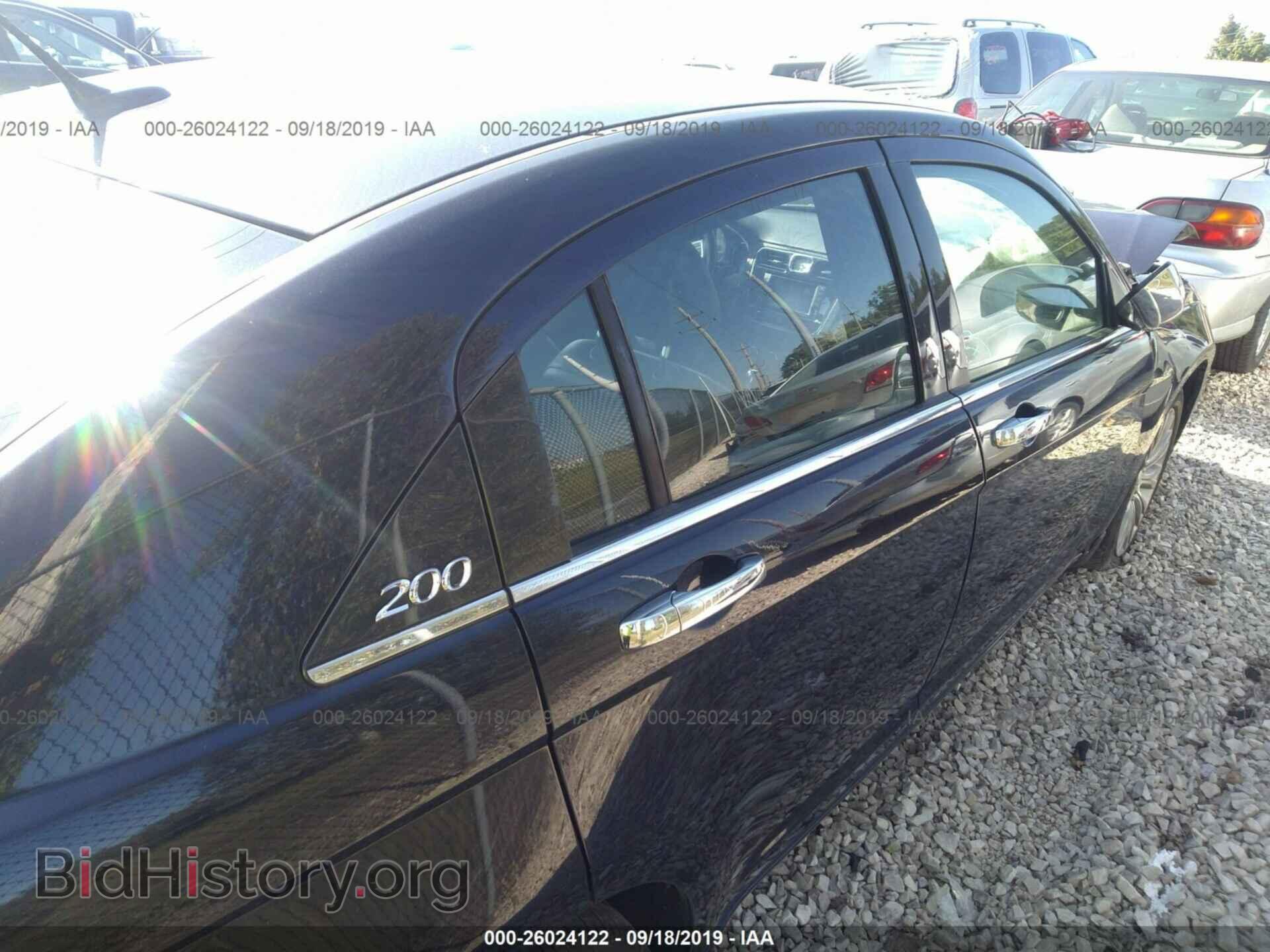 2012 CHRYSLER 200 - VIN: 1C3CCBCG6CN326633 - Фото 4