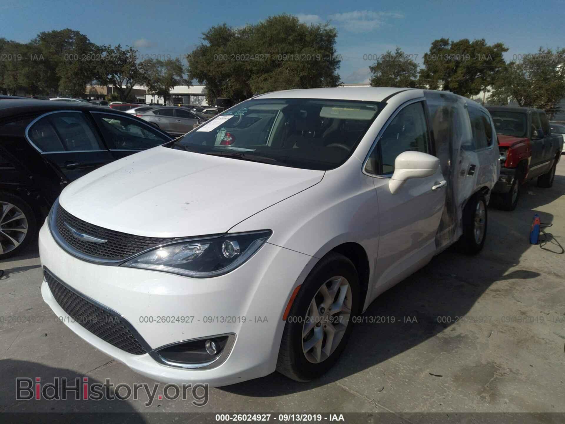 2018 CHRYSLER PACIFICA - VIN: 2C4RC1FG5JR168328 - Фото 2